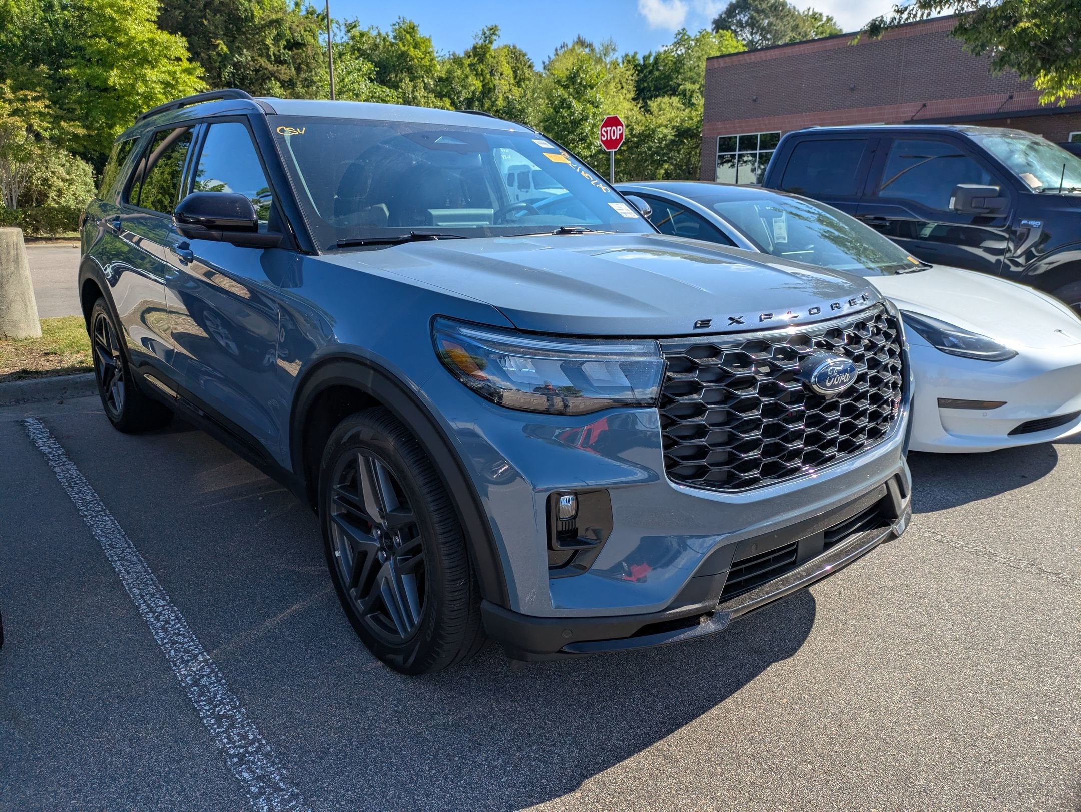 2025 Ford Explorer ST