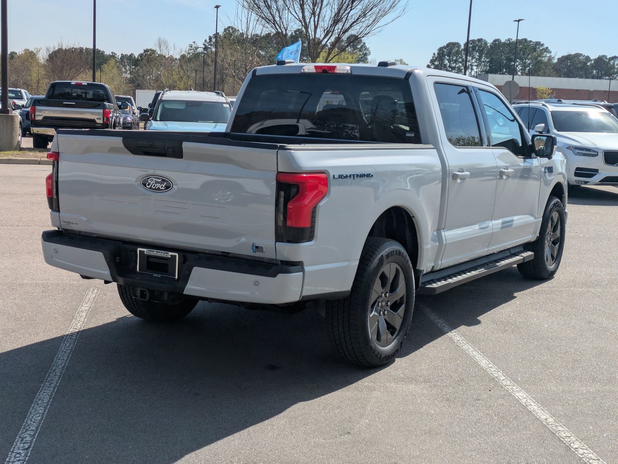 2025 Ford F-150 Lightning Flash