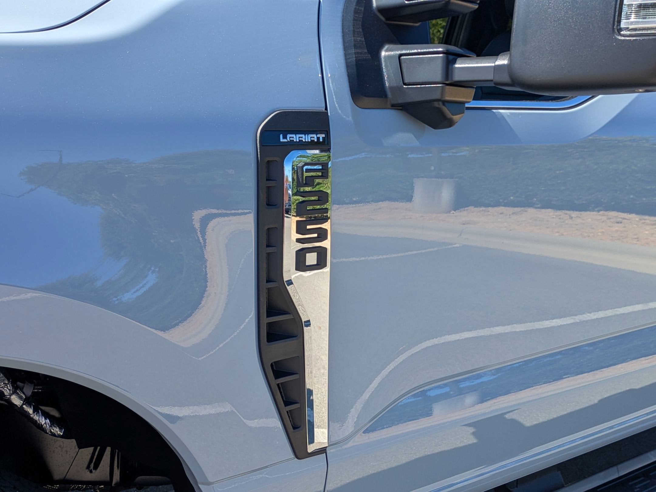 2026 Ford Super Duty F-250 SRW LARIAT