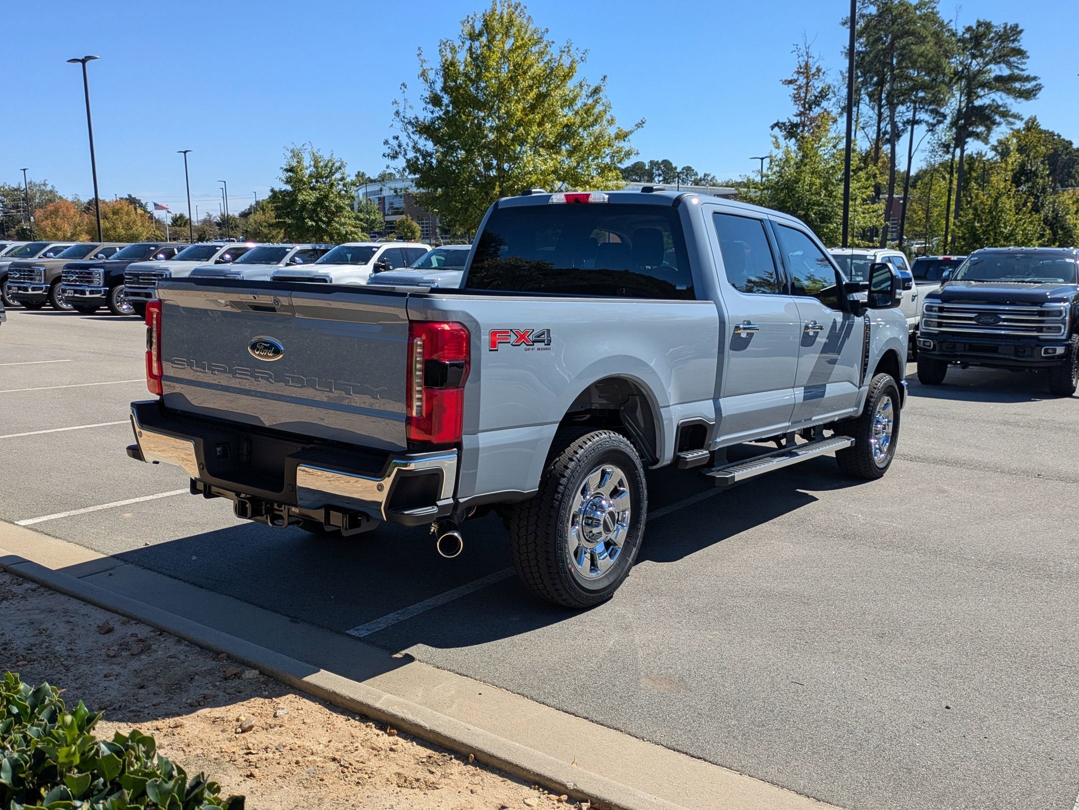 2026 Ford Super Duty F-250 SRW LARIAT
