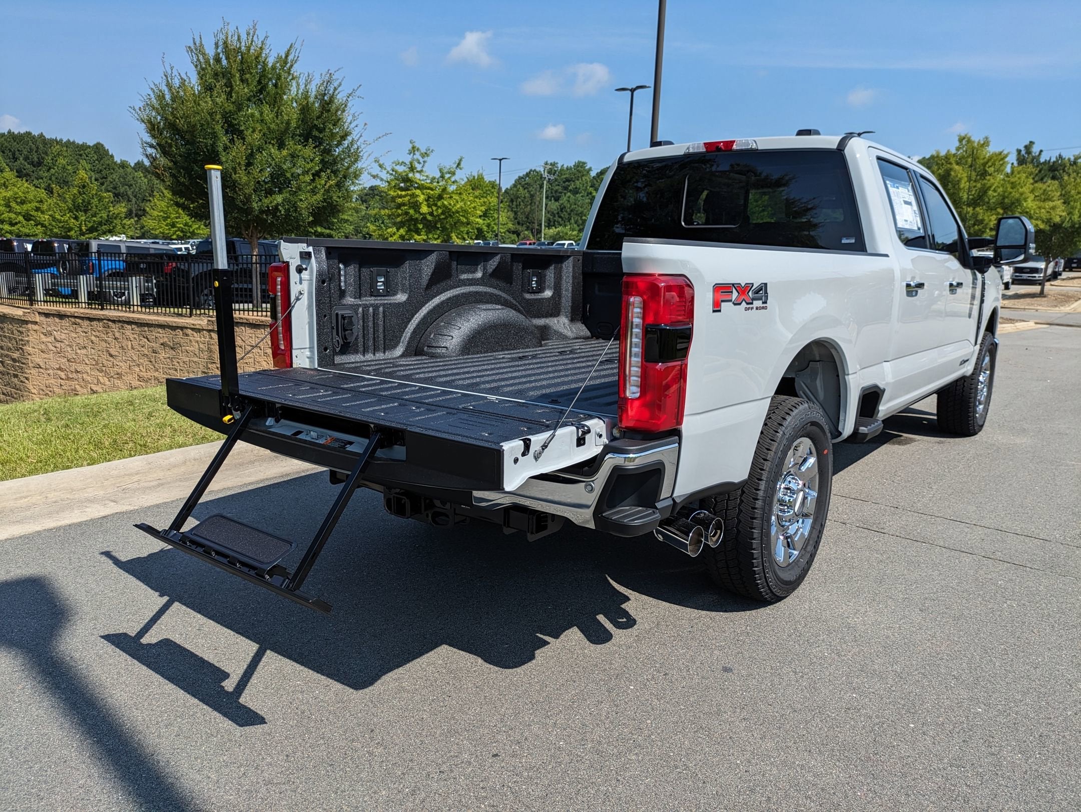 2025 Ford Super Duty F-250 SRW LARIAT