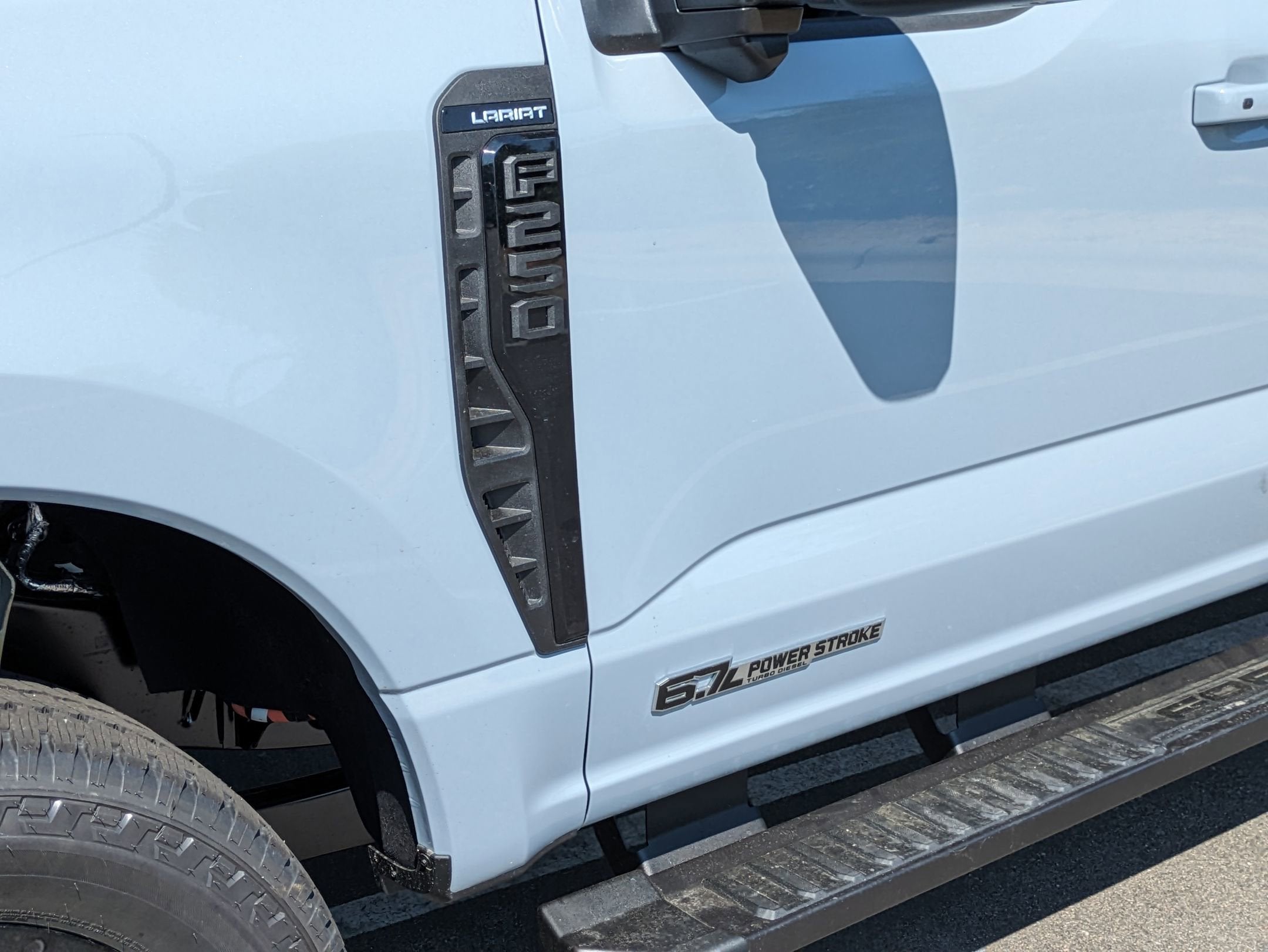 2025 Ford Super Duty F-250 SRW LARIAT