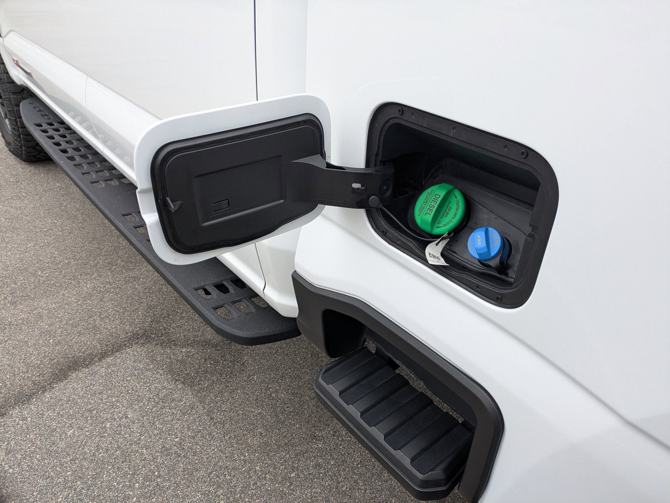 2024 Ford Super Duty F-350 SRW LARIAT