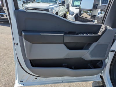 2025 Ford Super Duty F-350 SRW XL