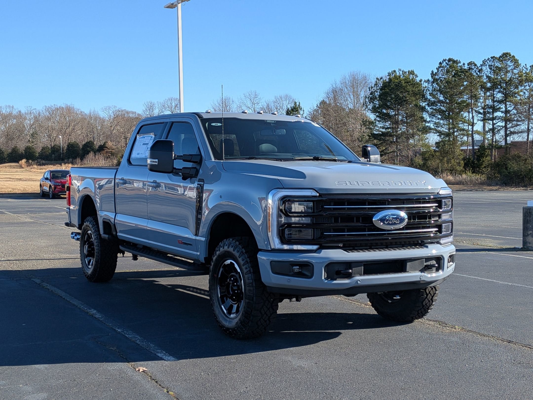 2026 Ford Super Duty F-350 SRW Platinum