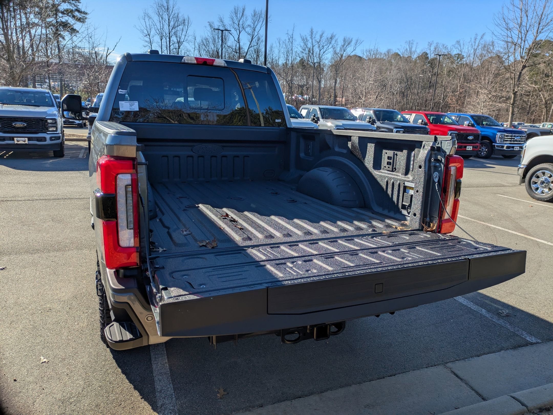 2026 Ford Super Duty F-350 SRW Platinum