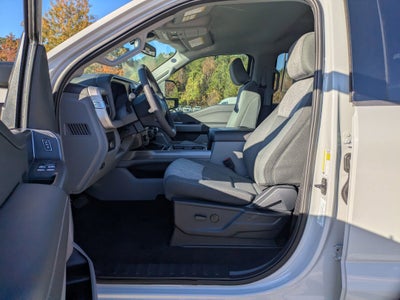 2026 Ford Super Duty F-350 SRW XLT