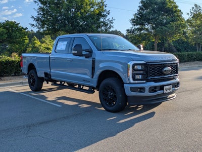 2026 Ford Super Duty F-350 SRW LARIAT