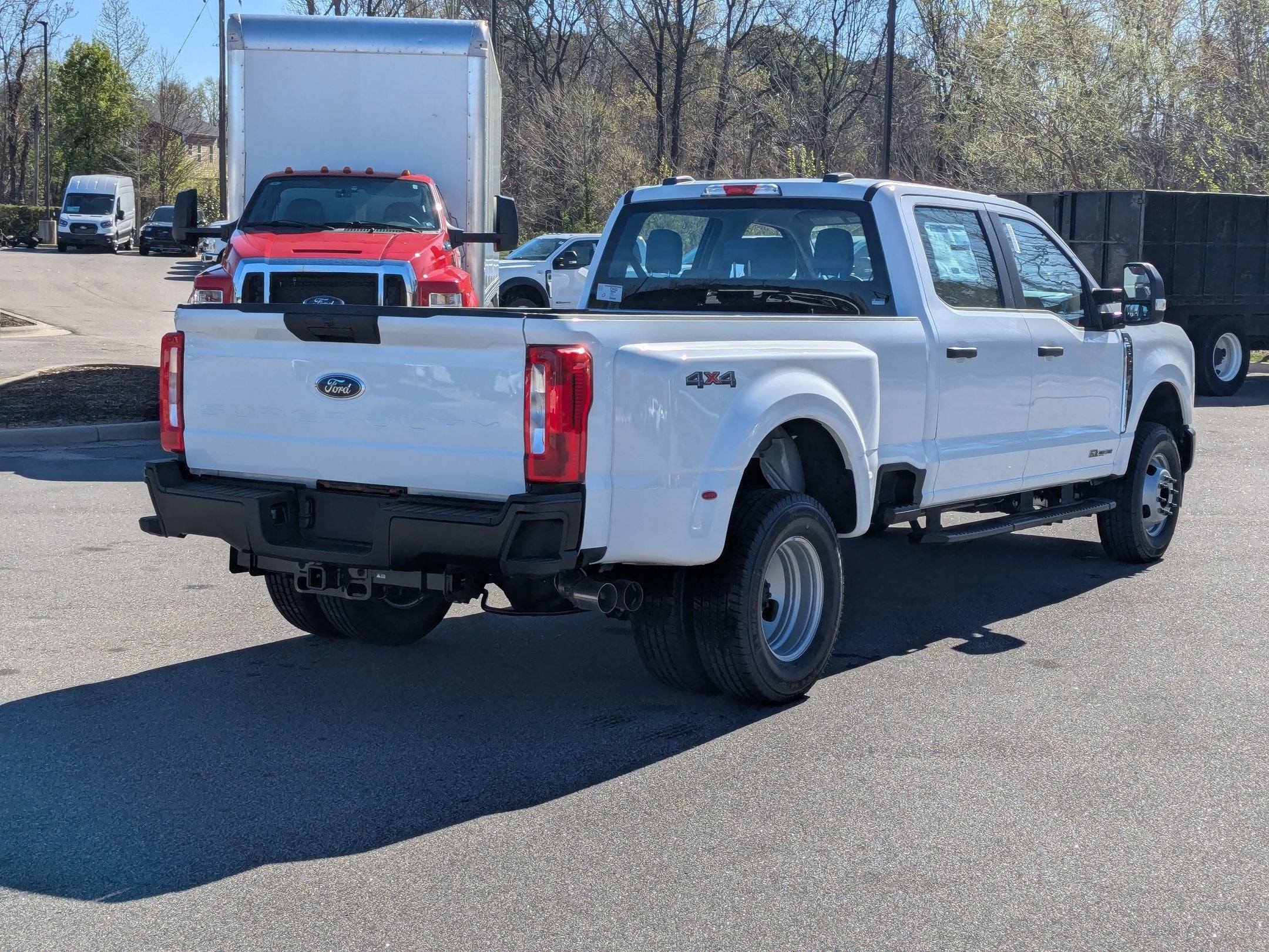 2026 Ford Super Duty F-350 DRW XL