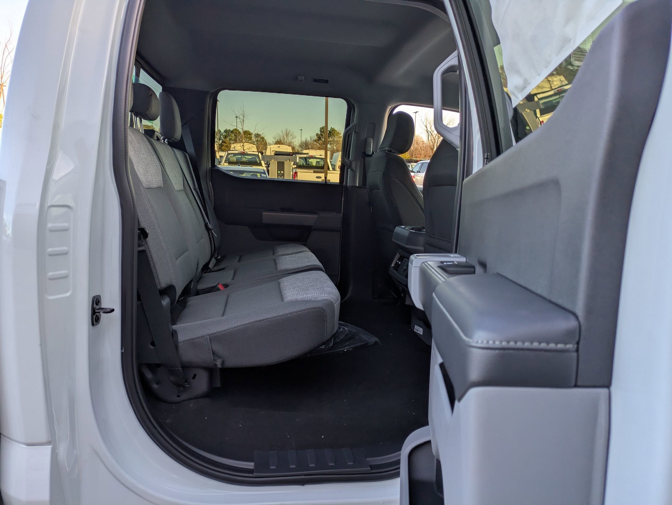 2026 Ford Super Duty F-450 DRW XLT