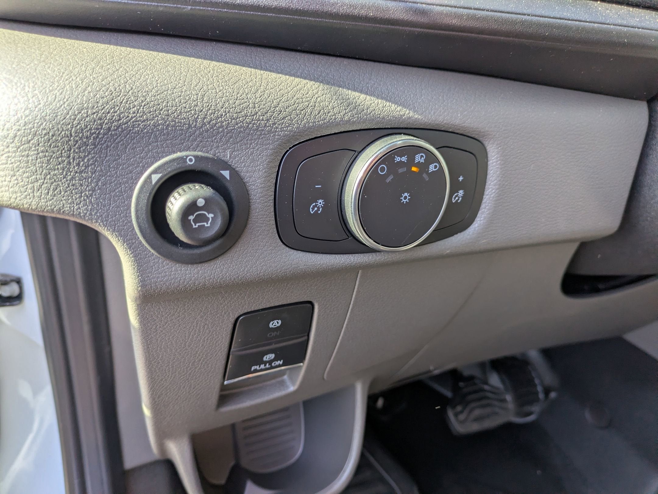 2026 Ford Transit Cargo Van Base