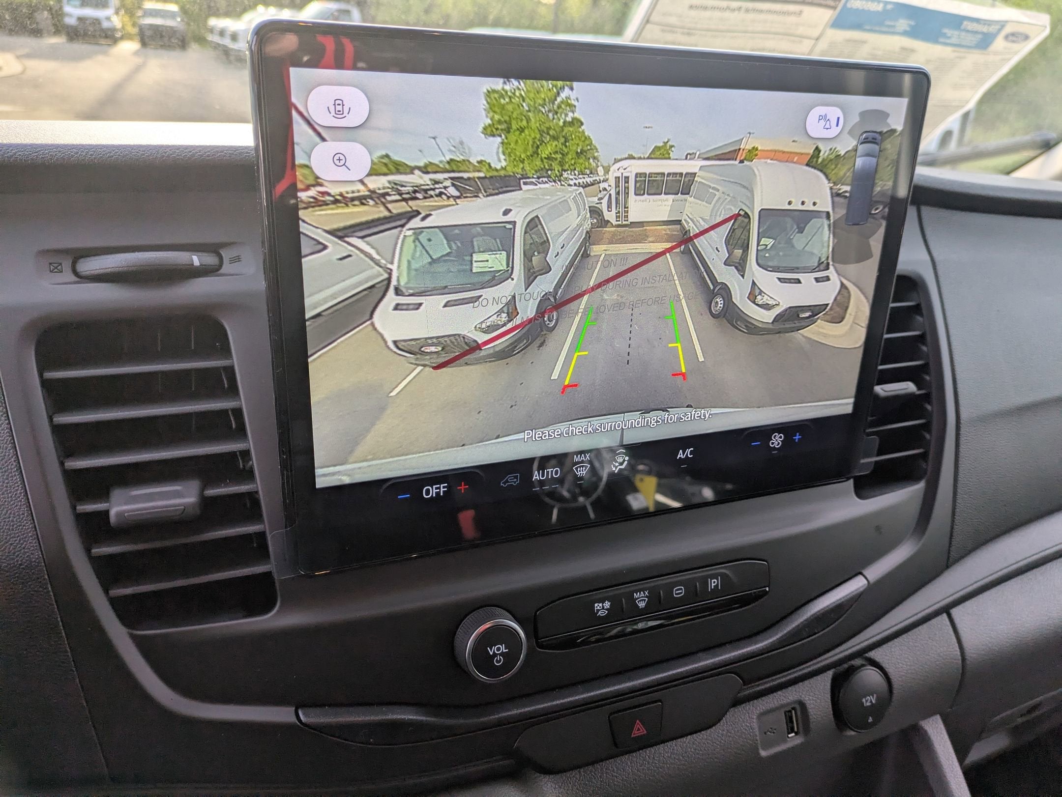 2026 Ford Transit Cargo Van Base