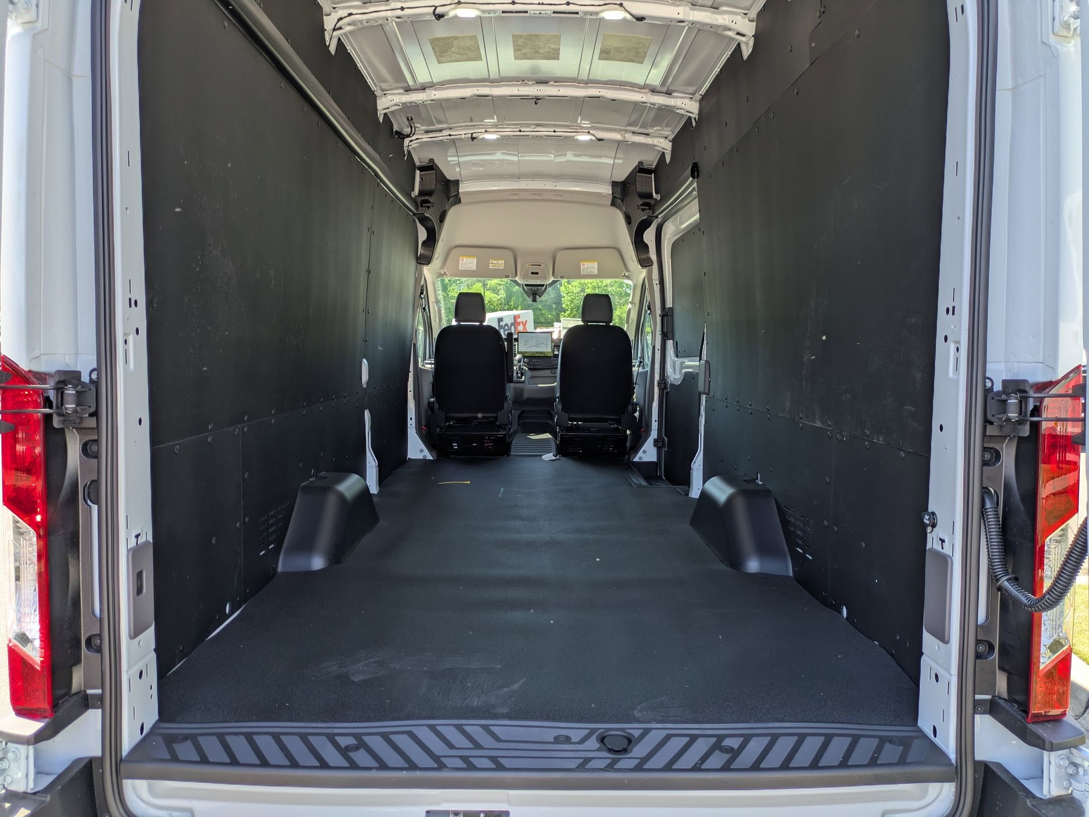 2026 Ford Transit Cargo Van Base