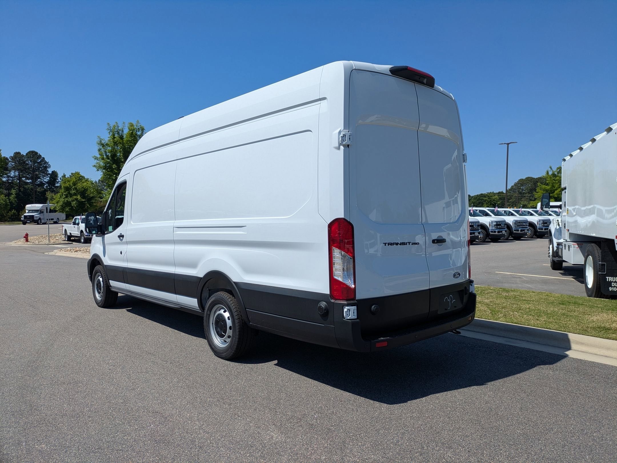 2026 Ford Transit Cargo Van Base