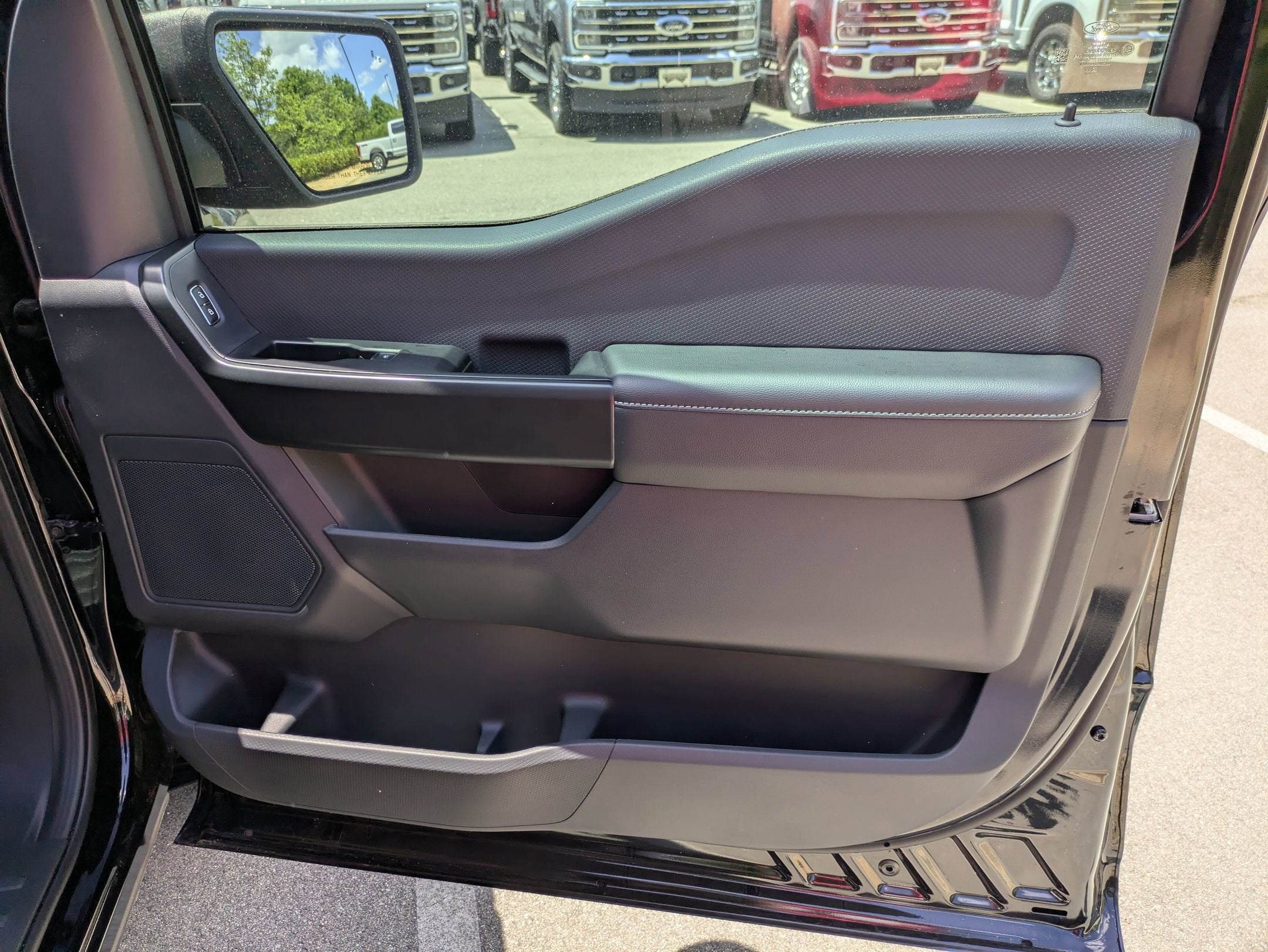 2026 Ford F-150 STX - Crossroads Courtesy Demo