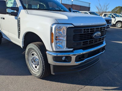 2026 Ford Super Duty F-350 SRW XL