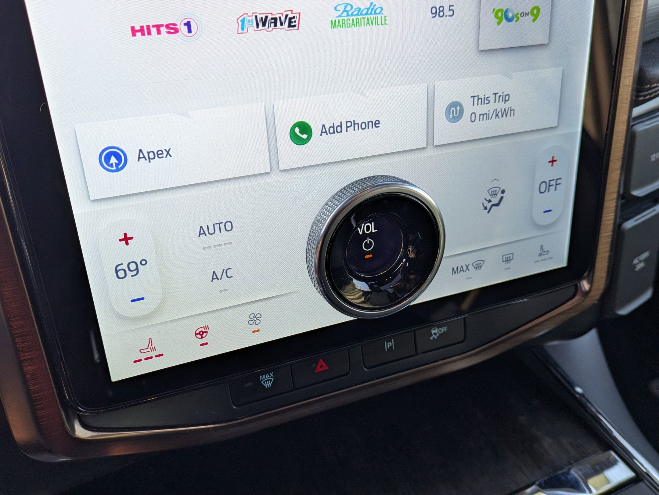 2023 Ford F-150 Lightning LARIAT