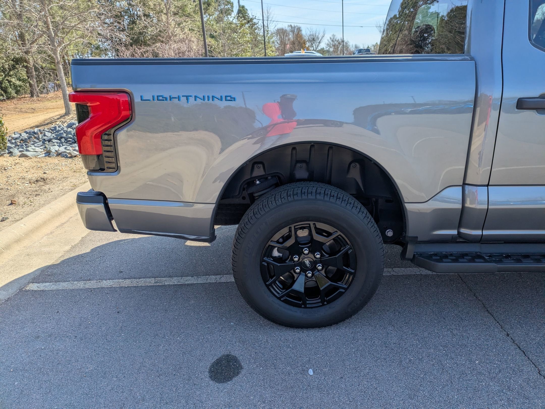 2025 Ford F-150 Lightning XLT