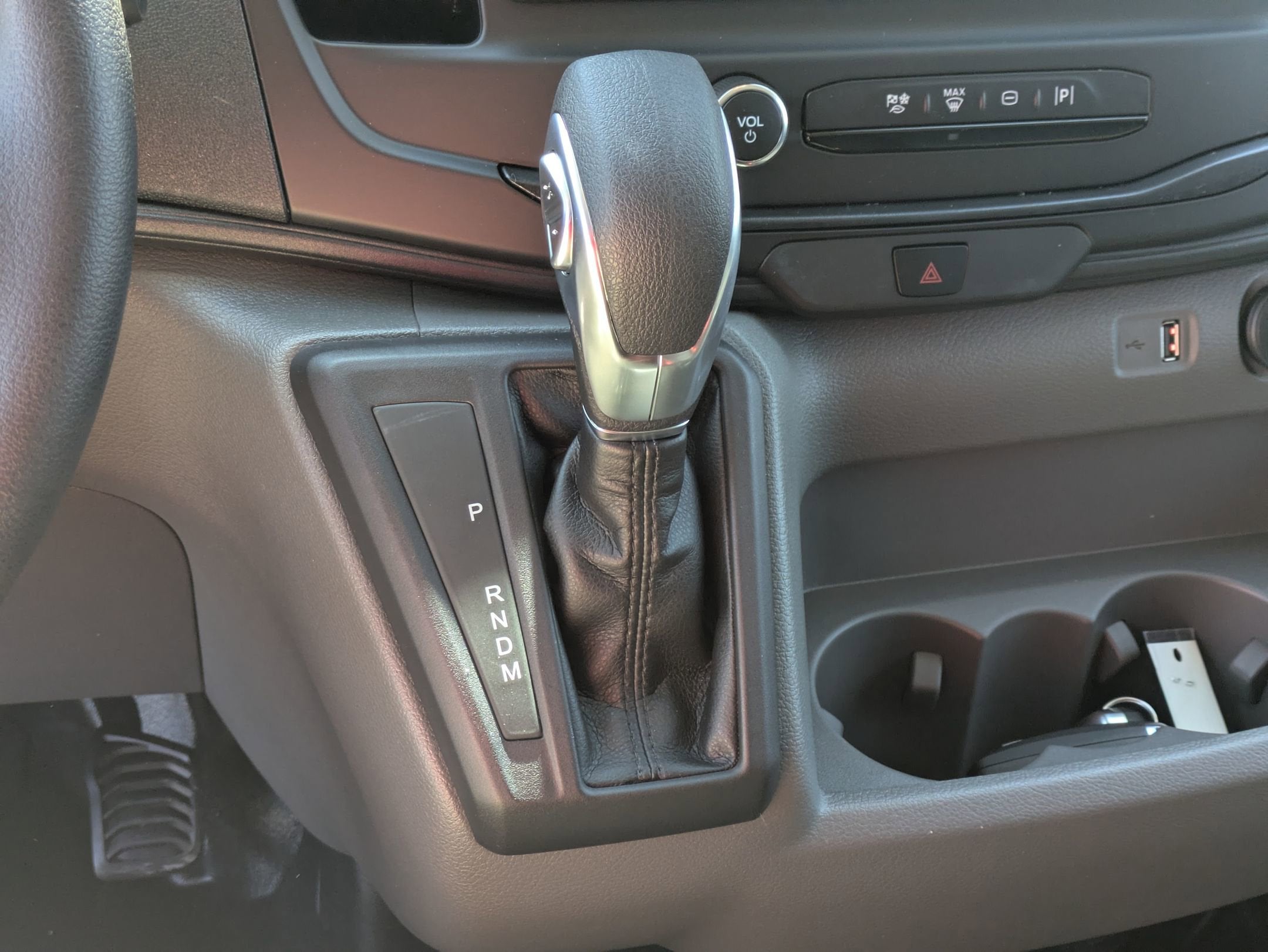 2026 Ford Transit Cargo Van Base