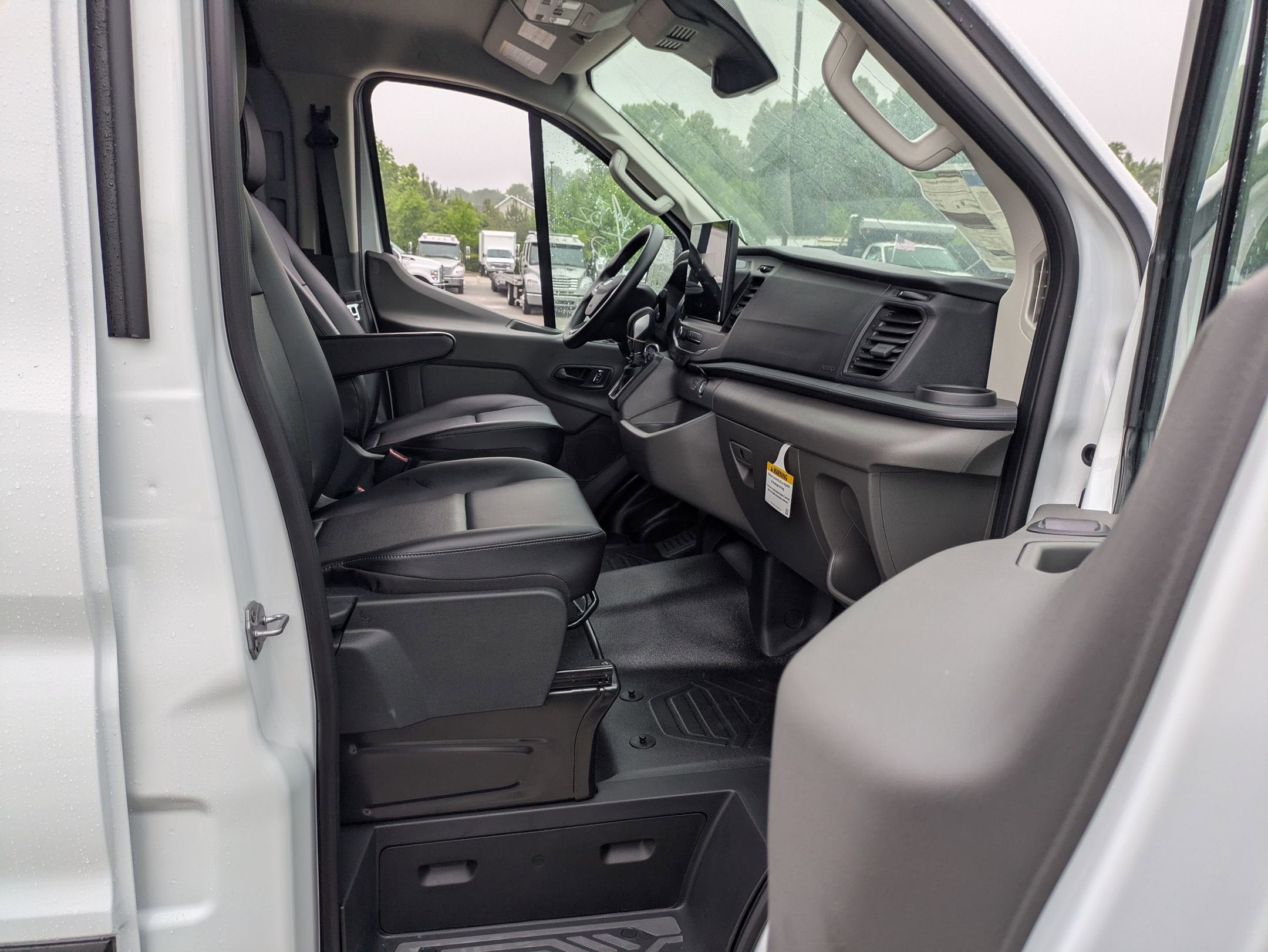 2026 Ford Transit Cargo Van Base