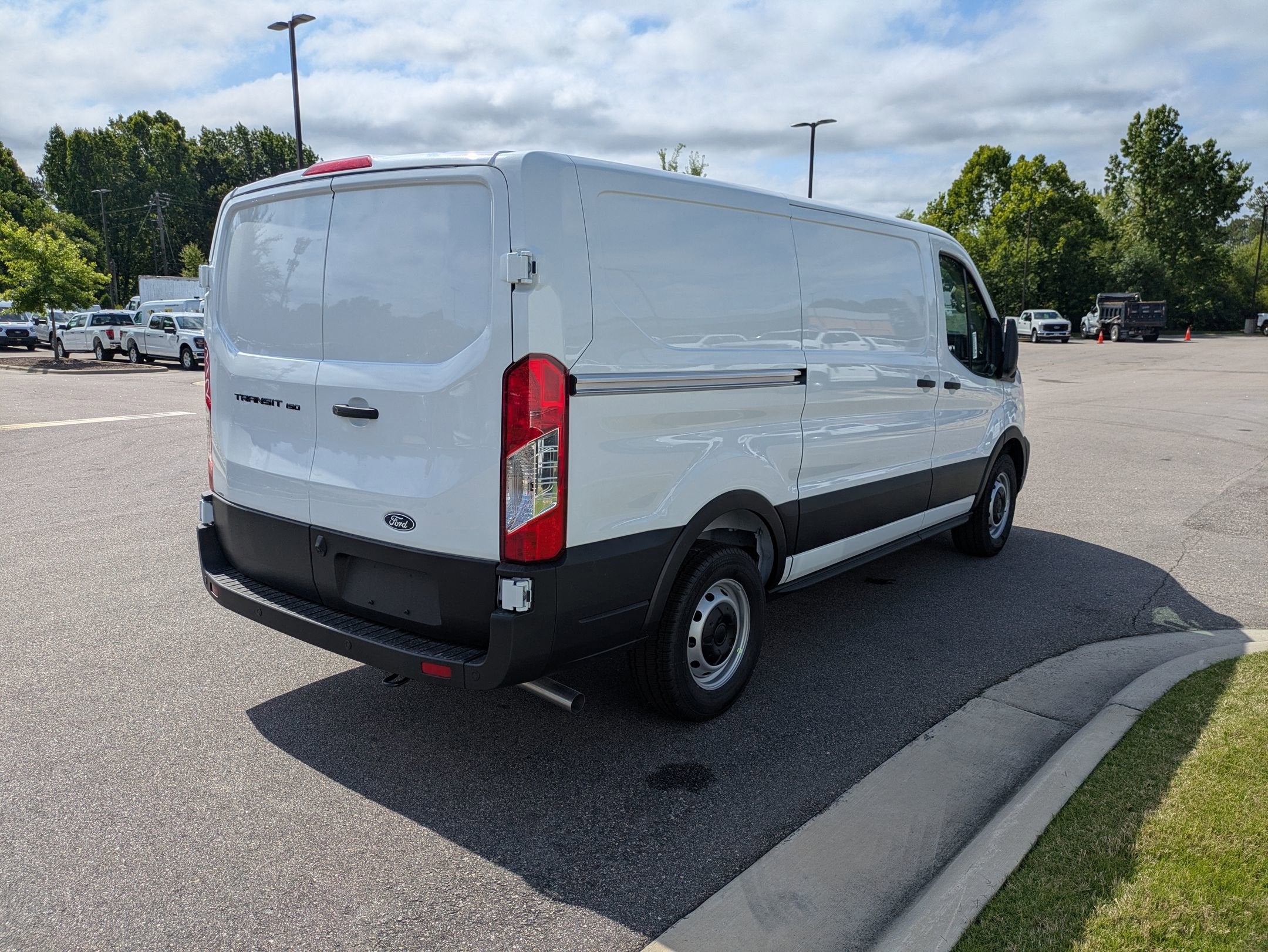 2026 Ford Transit Cargo Van Base