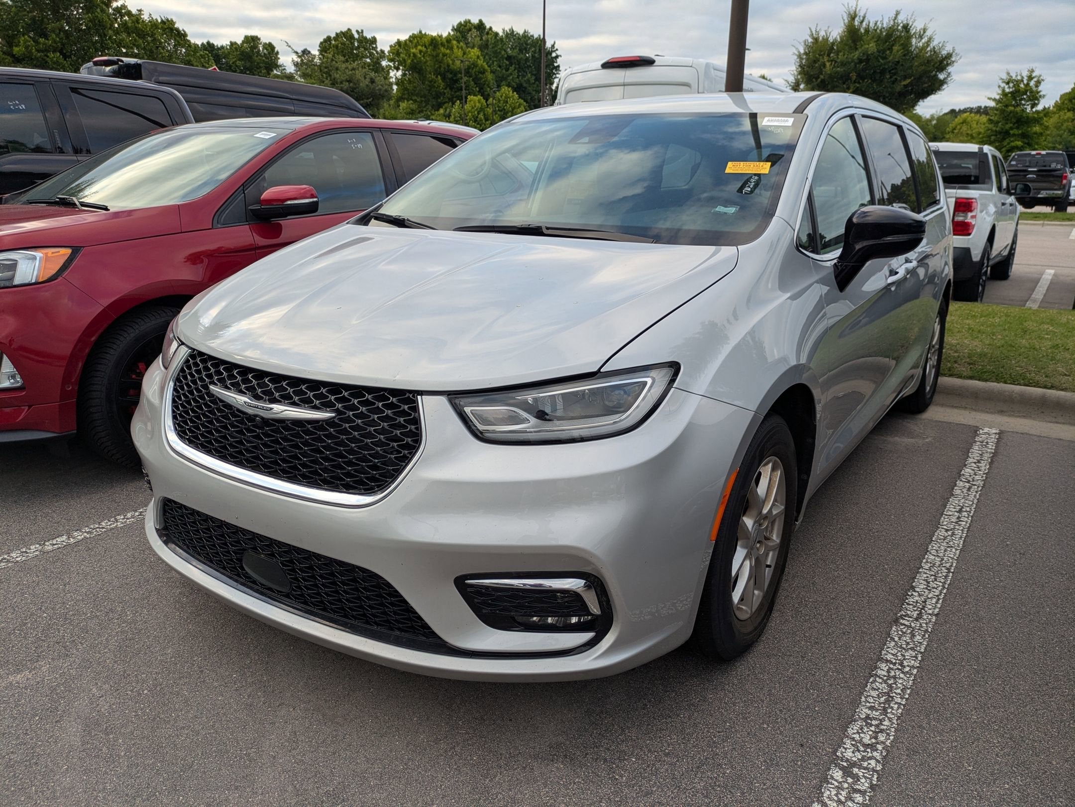 2024 Chrysler Pacifica Touring L
