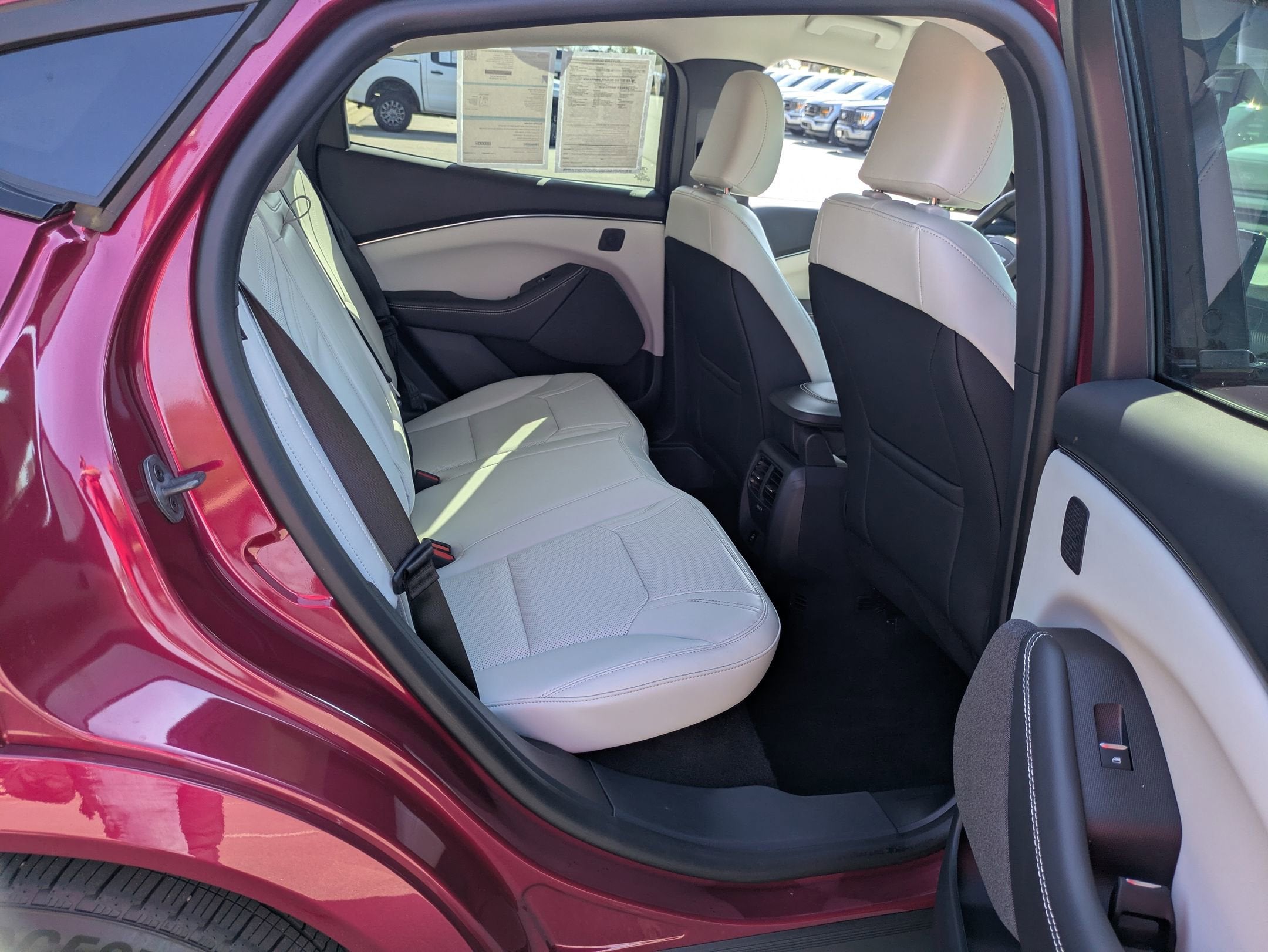 2025 Ford Mustang Mach-E Premium