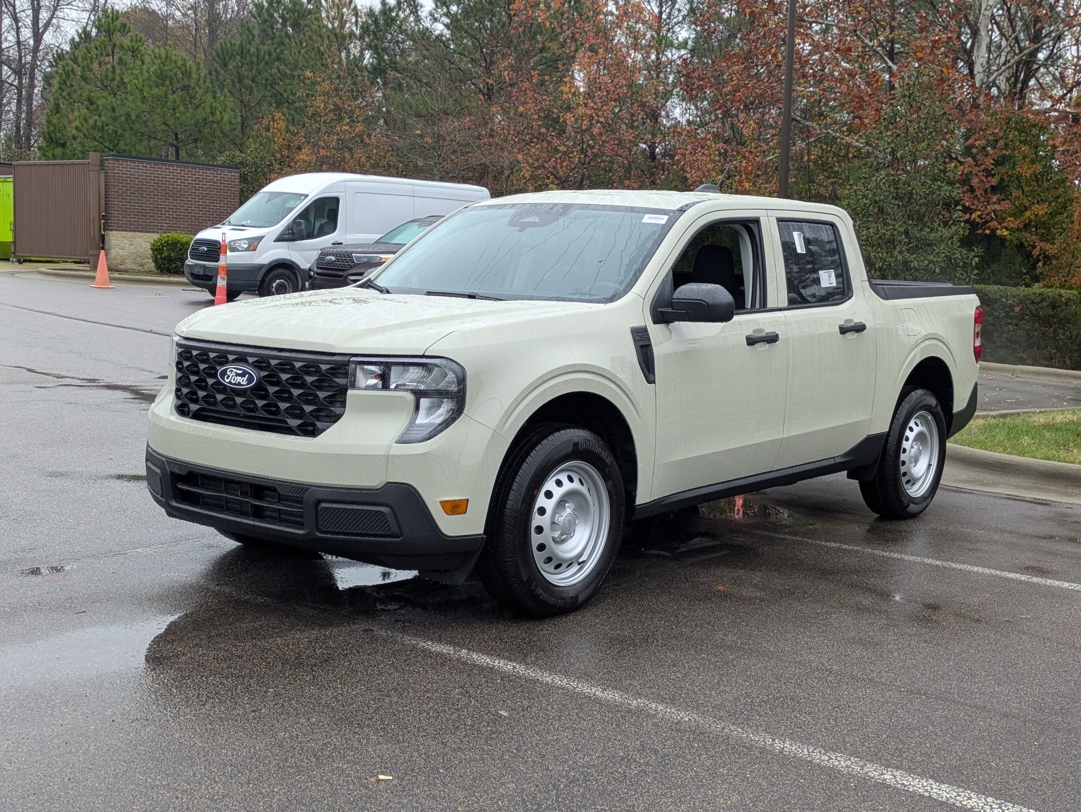 2025 Ford Maverick XL
