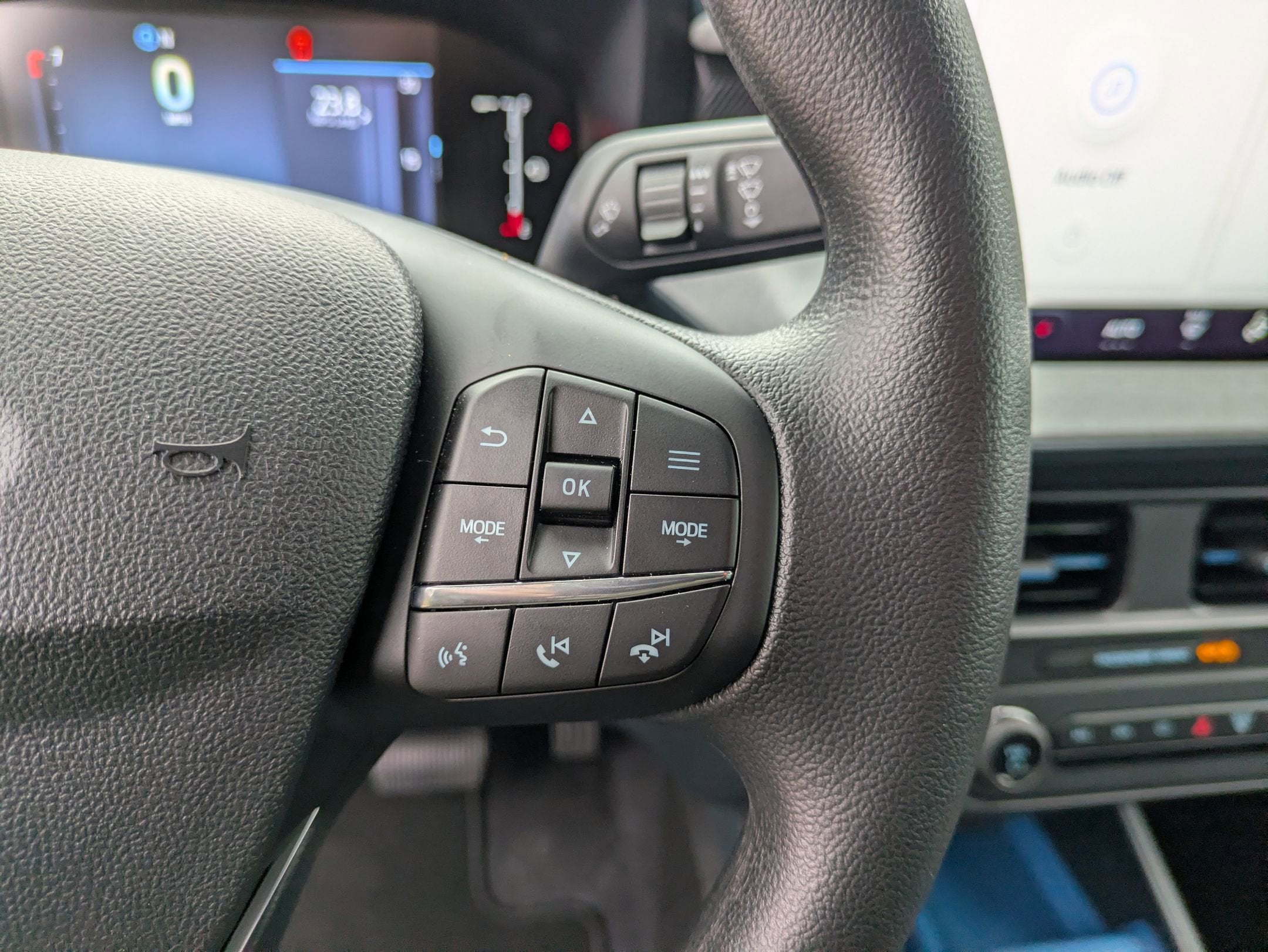 2026 Ford Maverick XLT - Crossroads Courtesy Demo