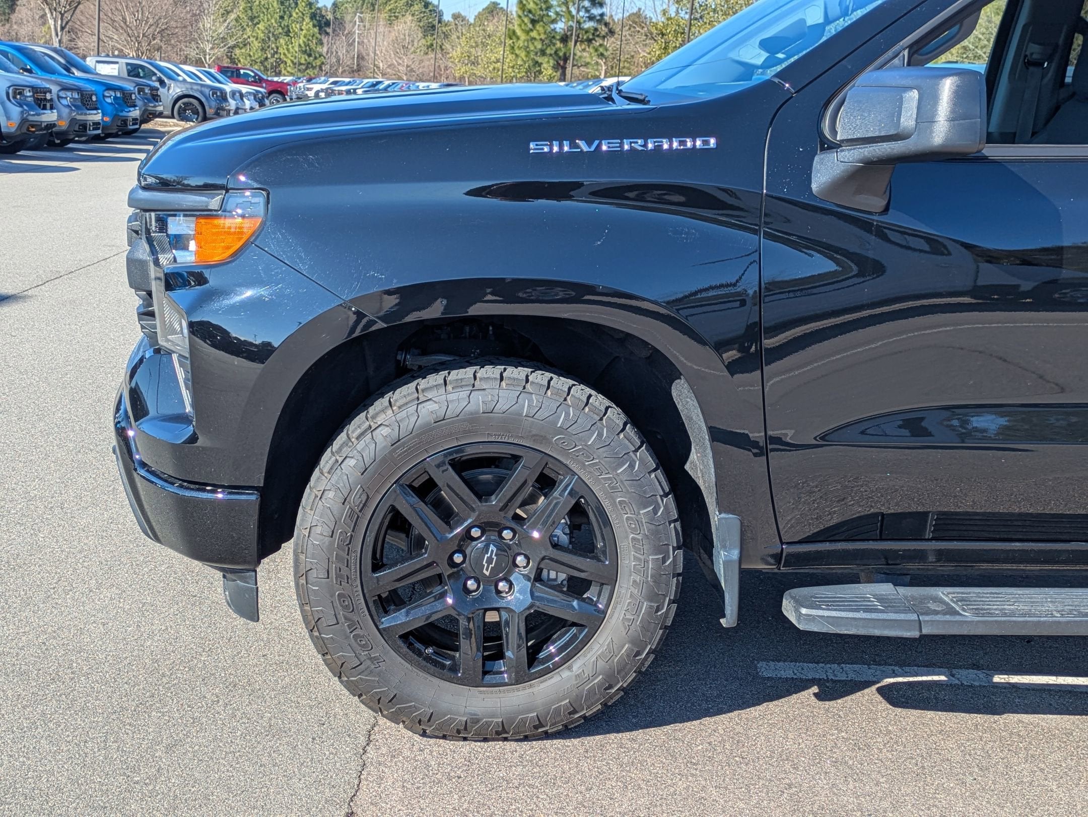 2024 Chevrolet Silverado 1500 Custom