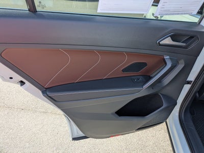 2022 Volkswagen Tiguan SEL R-Line