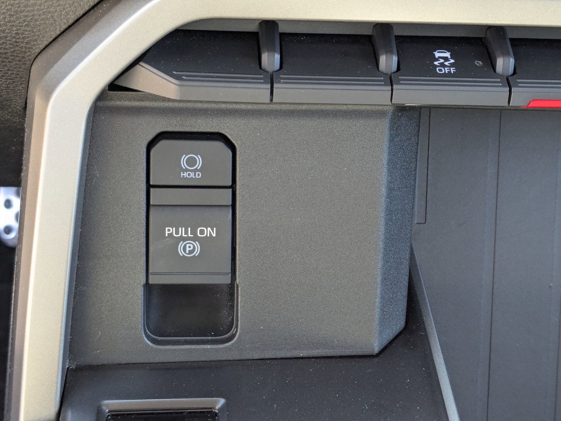 2023 Toyota Tundra 4WD SR5