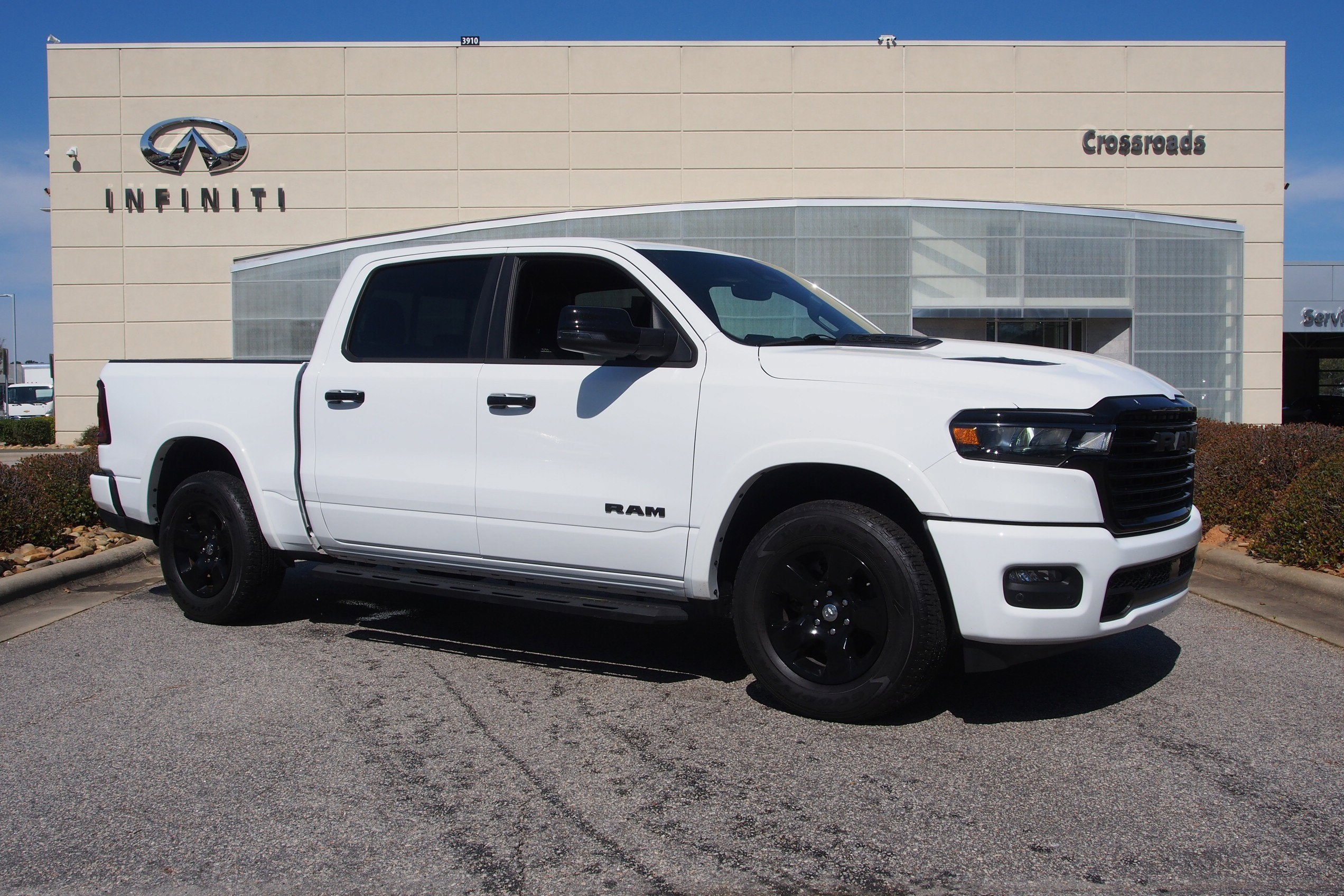 2025 RAM 1500 Laramie