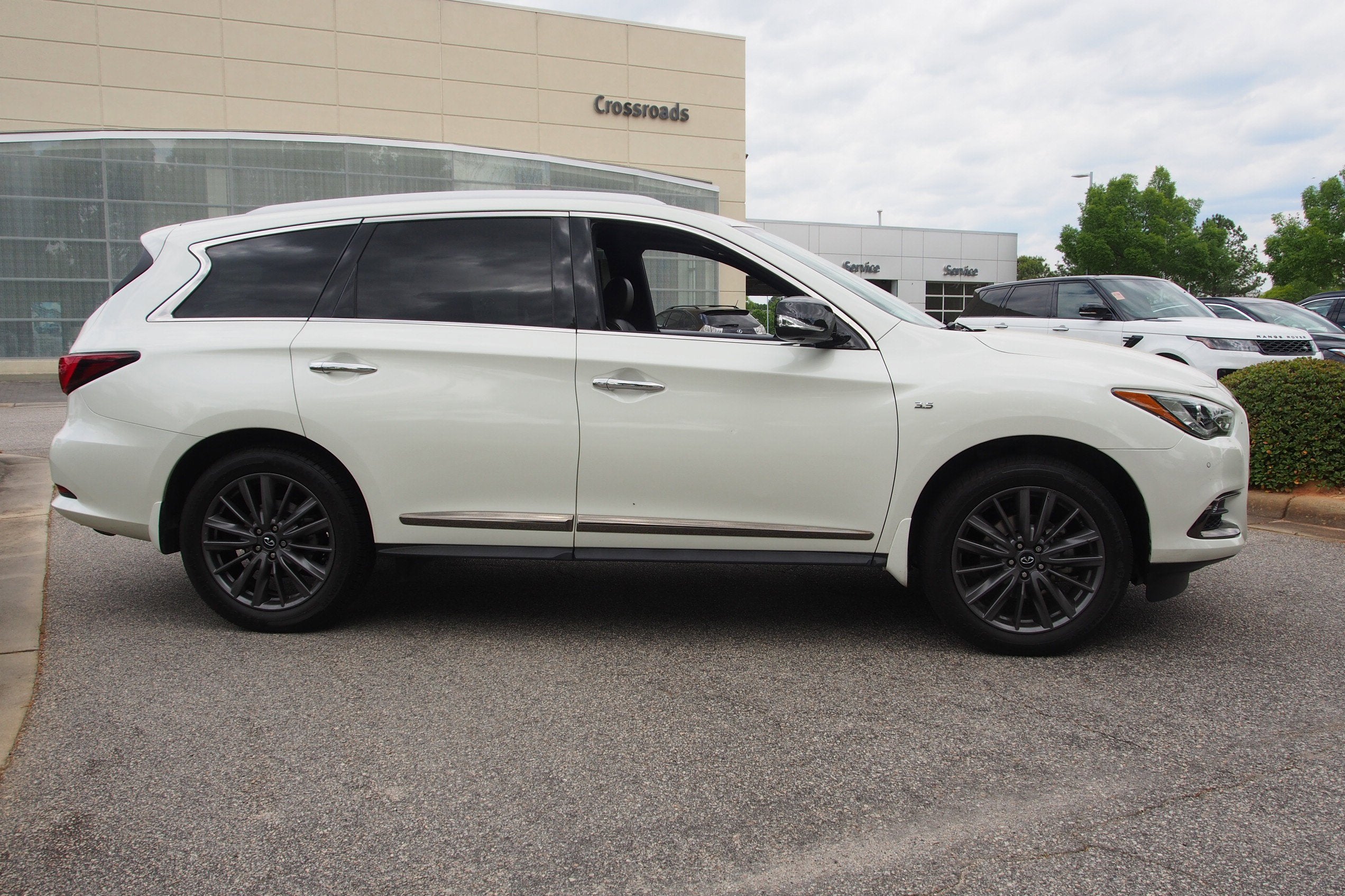 2020 INFINITI QX60 LUXE
