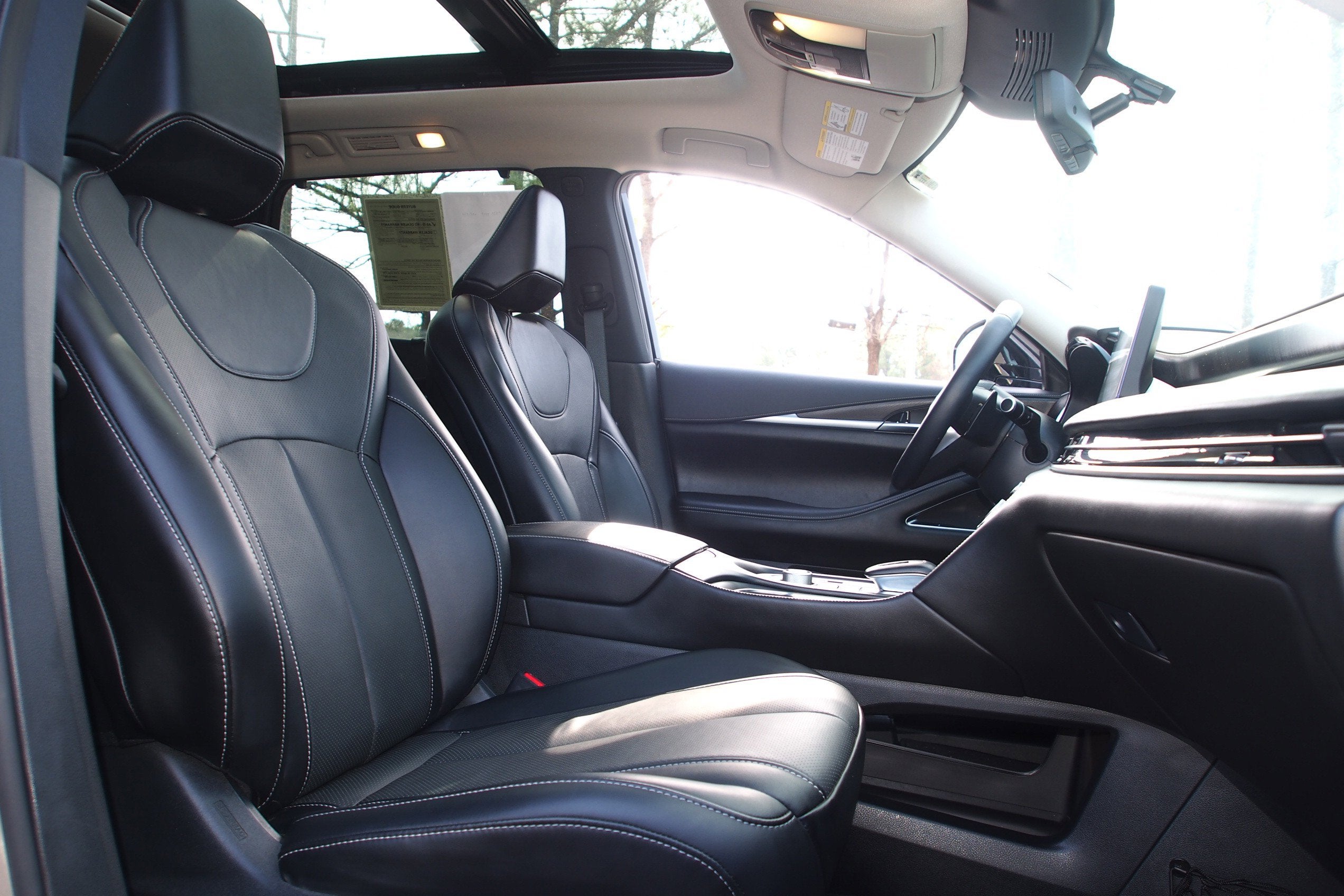 2023 INFINITI QX60 SENSORY