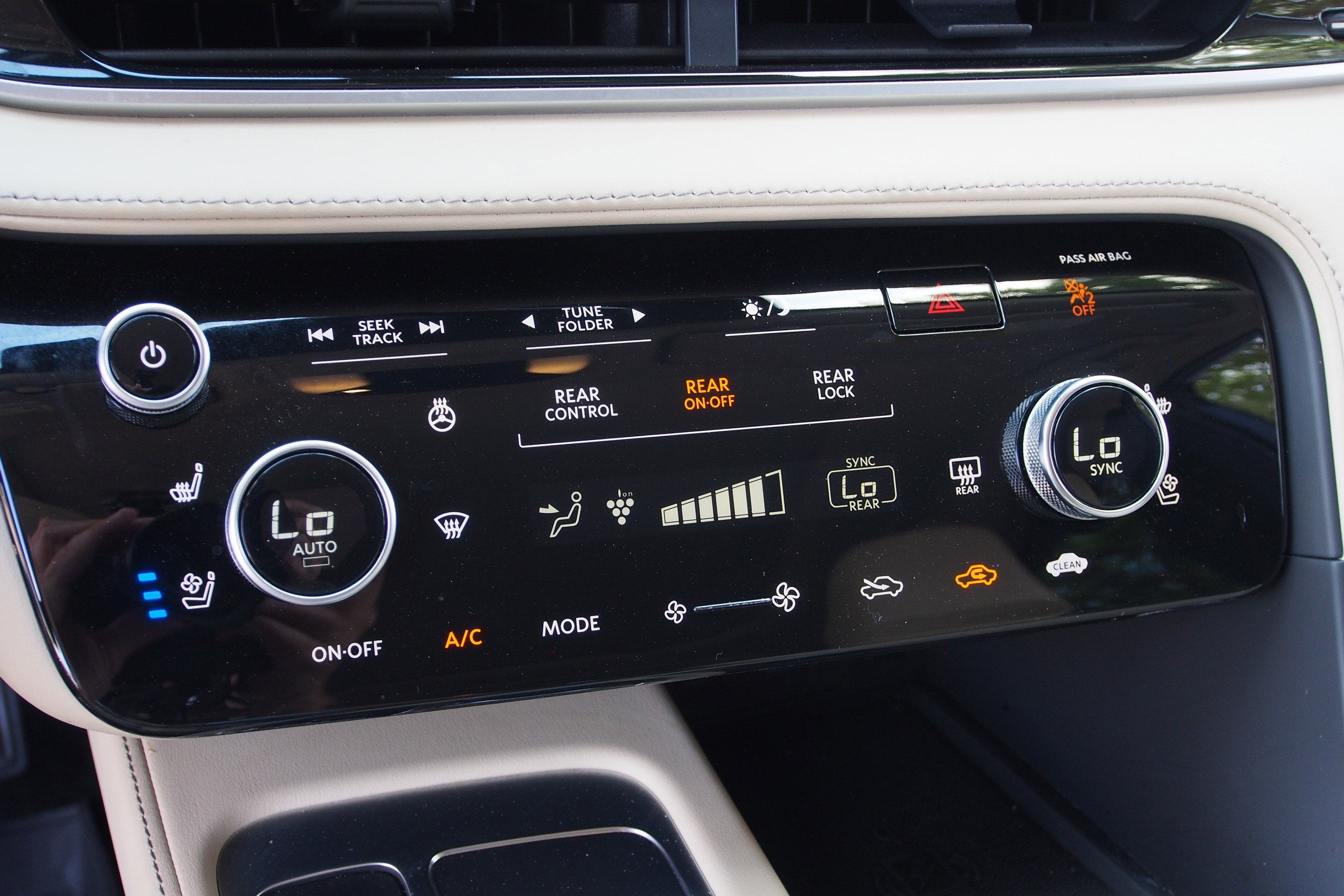 2024 INFINITI QX60 SENSORY