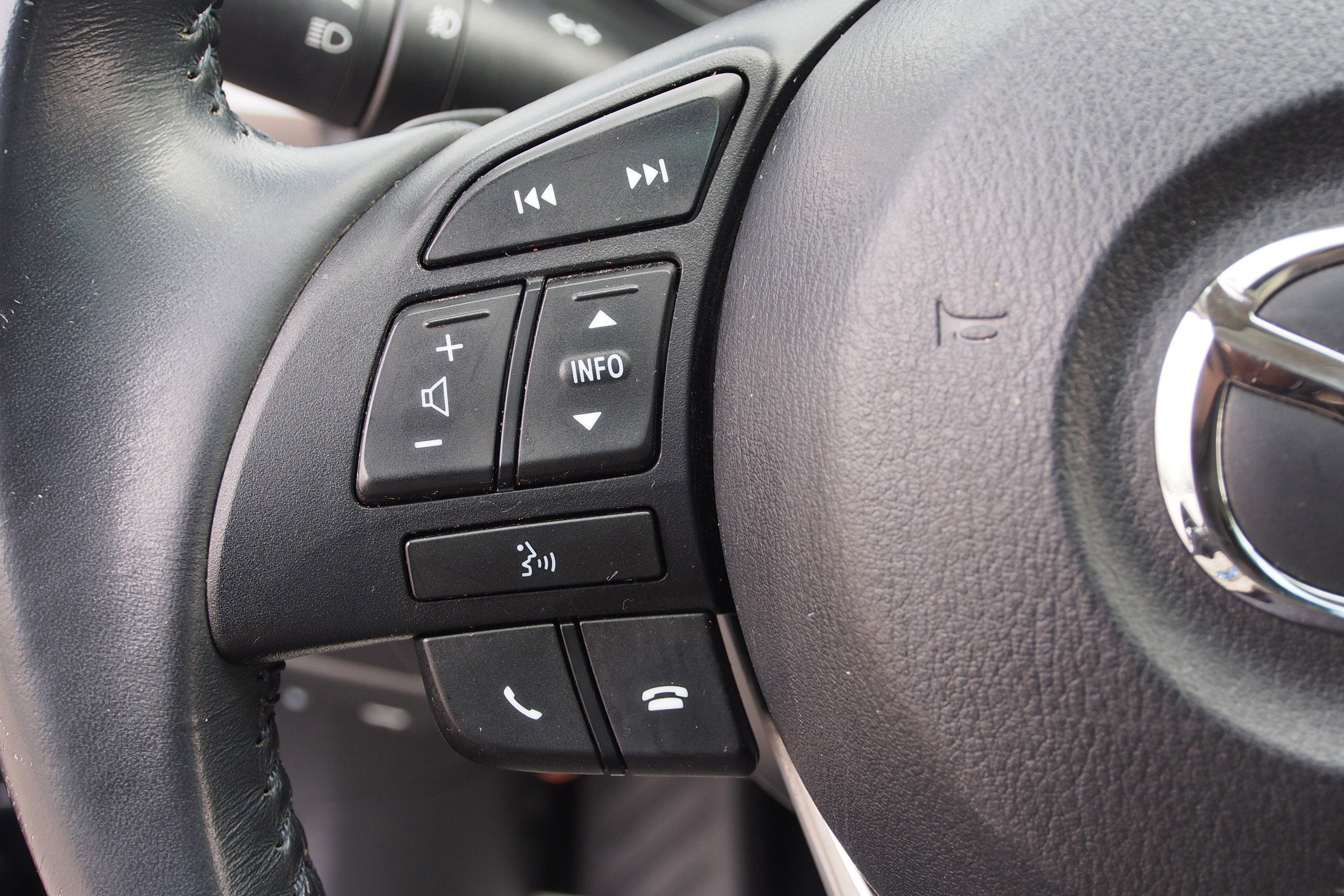 2015 Mazda Mazda6 i Grand Touring