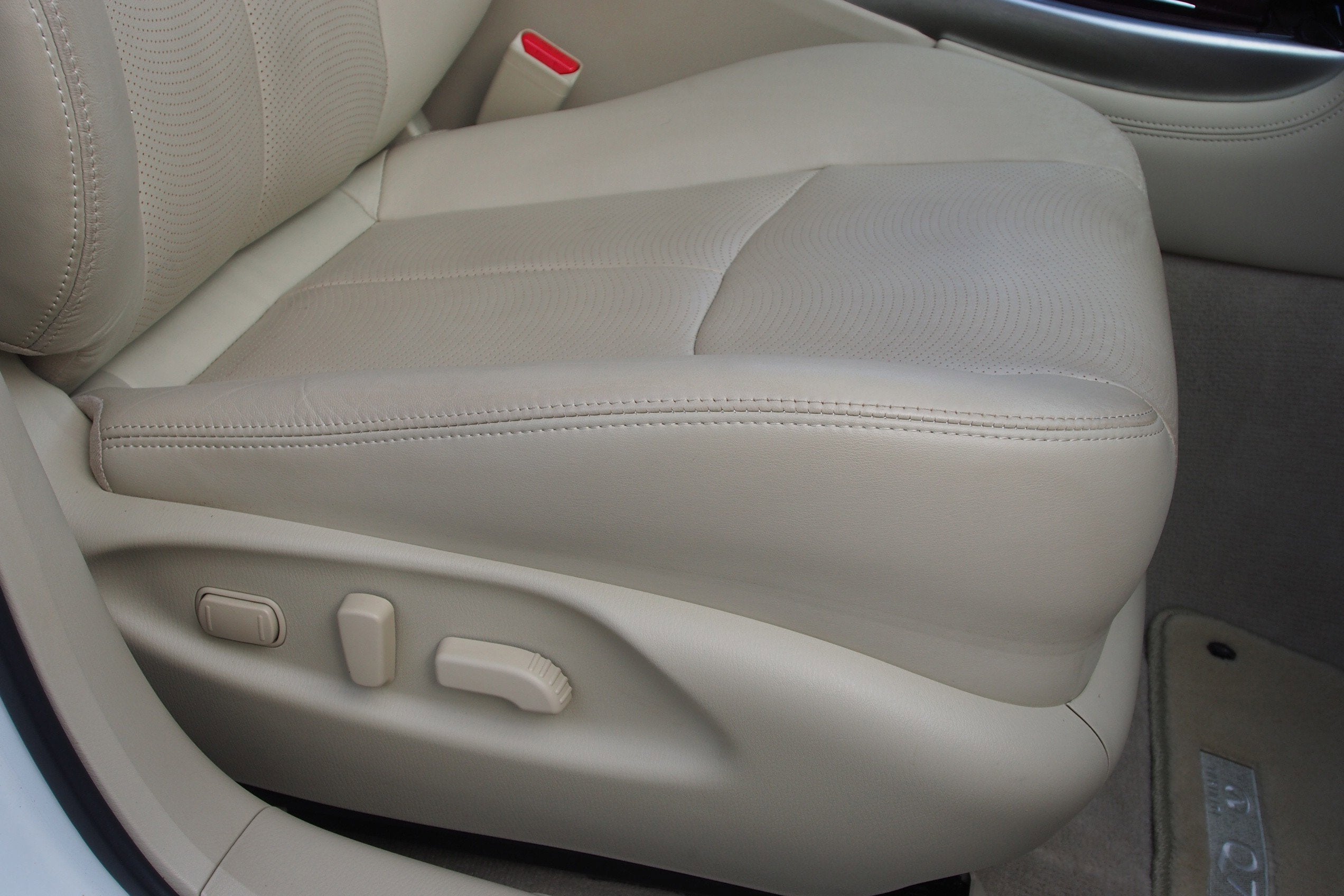 2019 INFINITI Q70L 3.7 LUXE