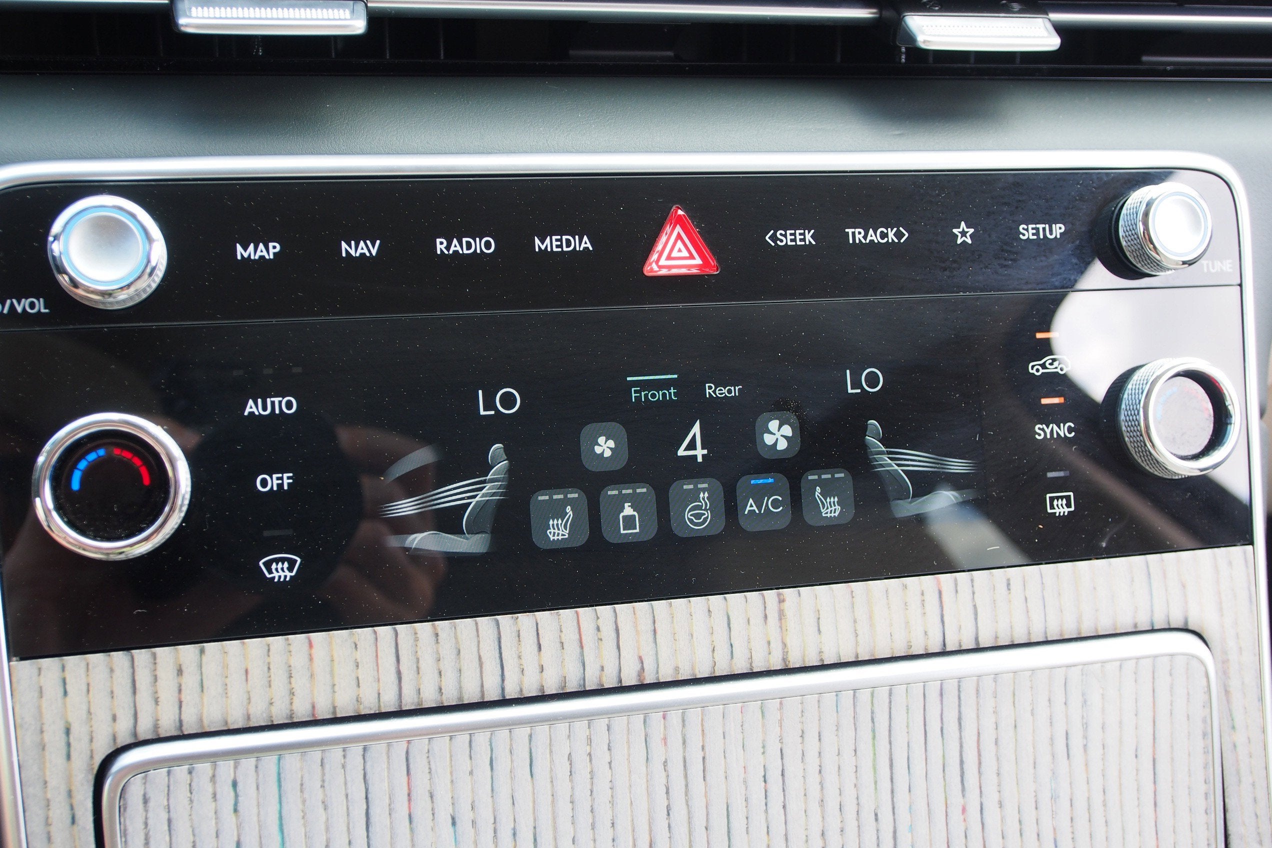 2025 Genesis GV80 2.5T Select