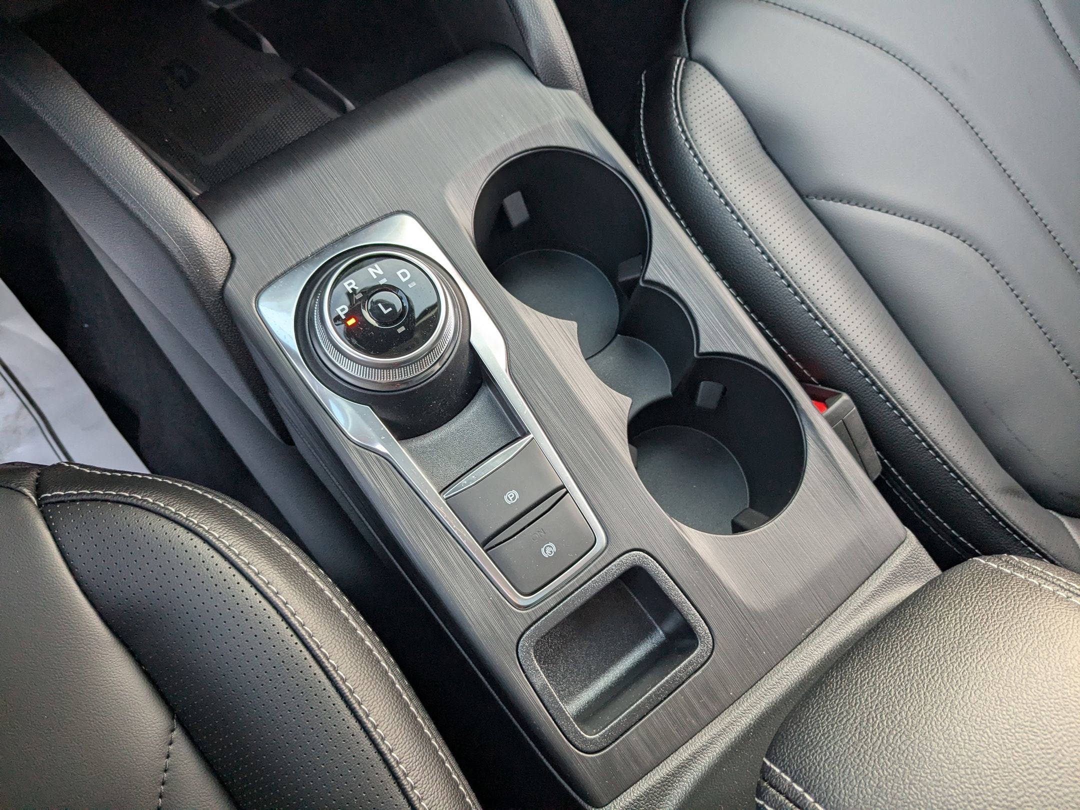 2026 Ford Escape Platinum