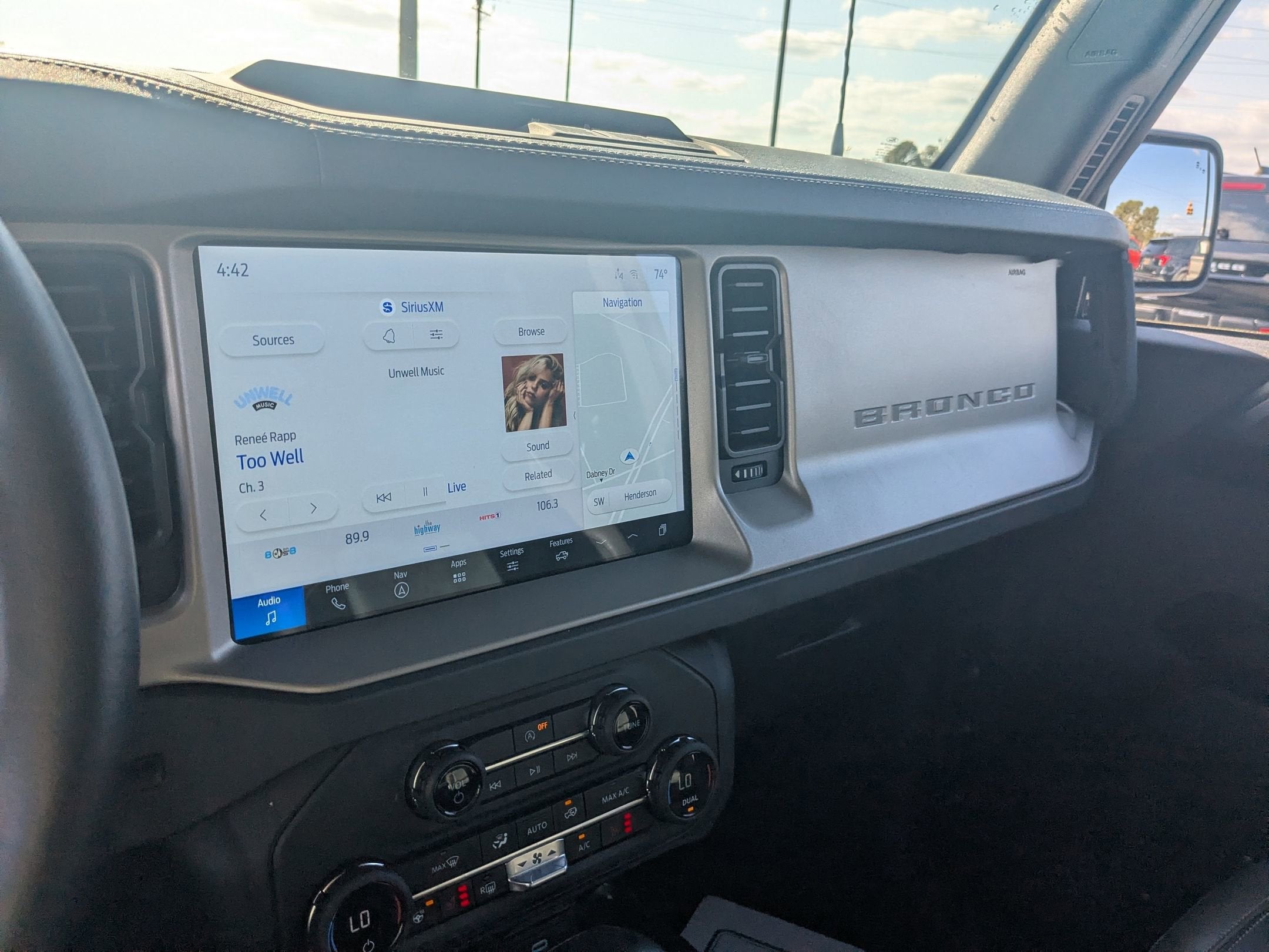 2025 Ford Bronco Outer Banks