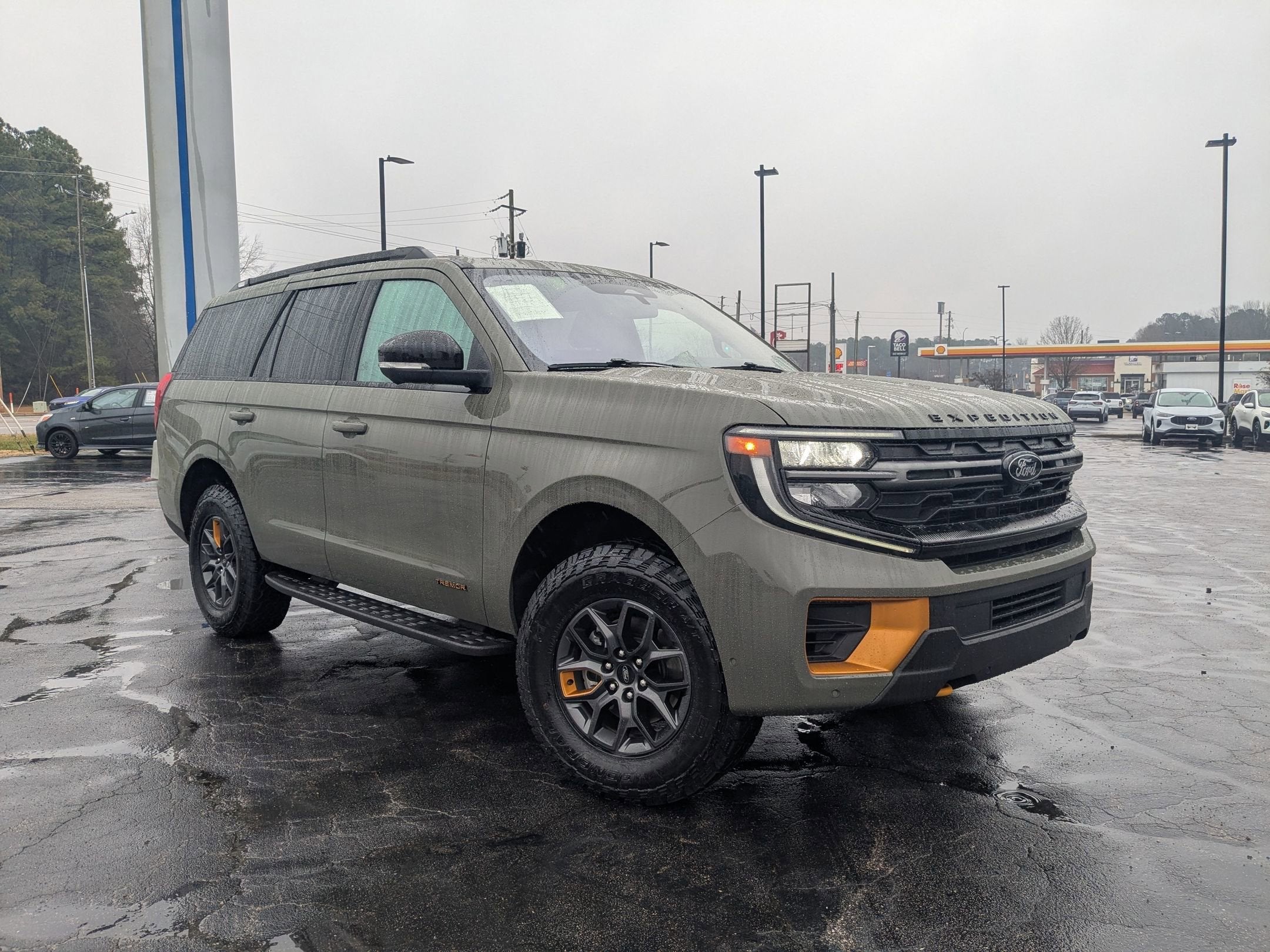 2025 Ford Expedition Tremor