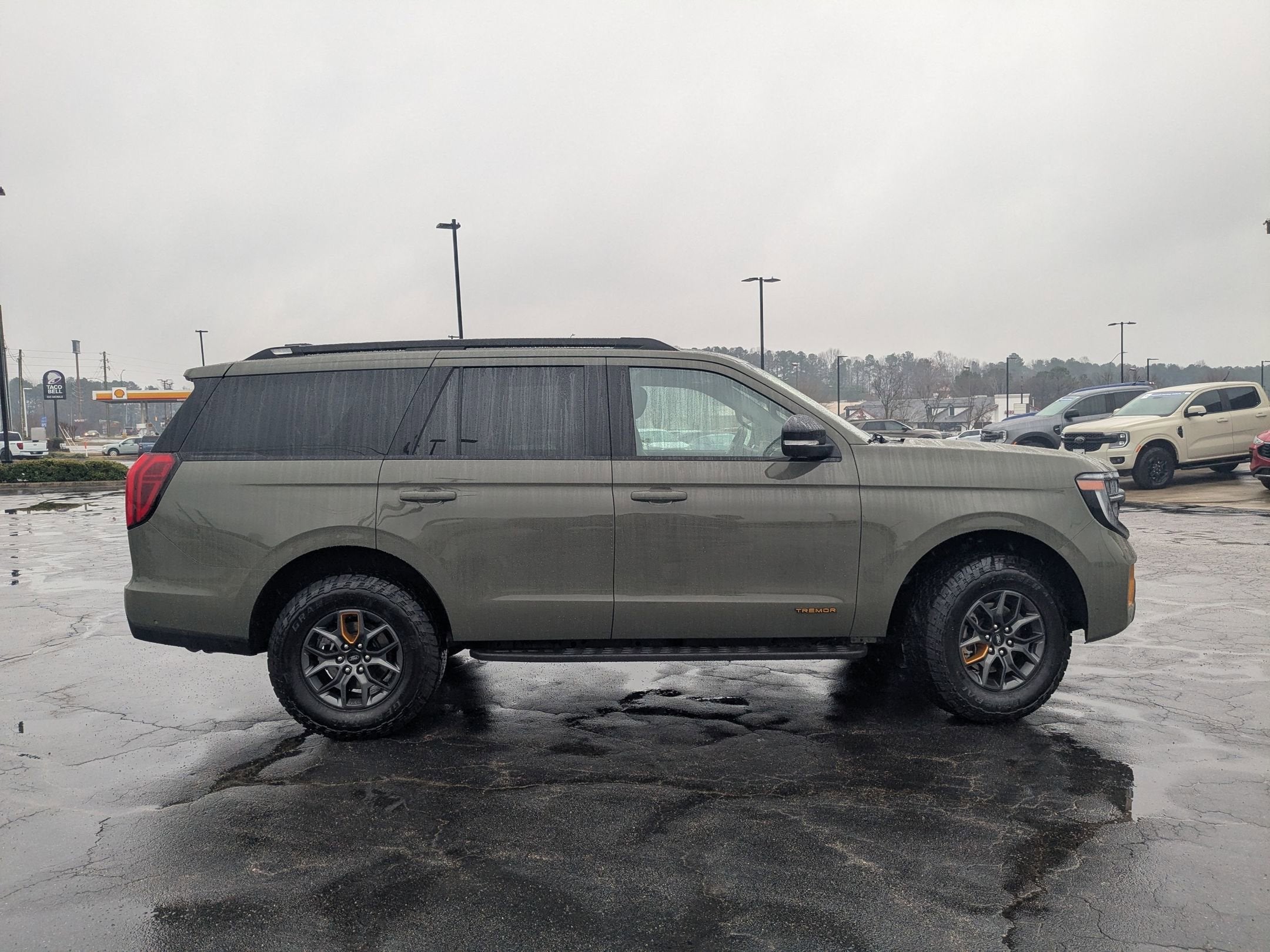 2025 Ford Expedition Tremor