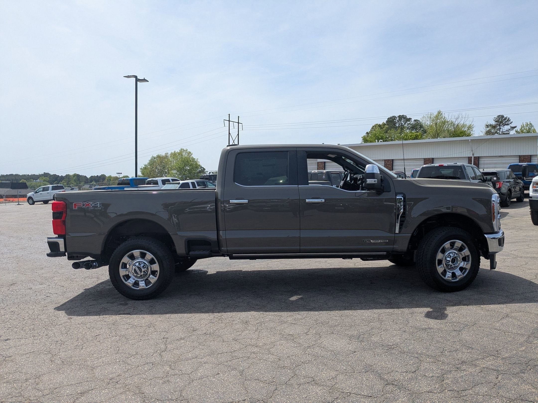 2026 Ford Super Duty F-250 SRW LARIAT