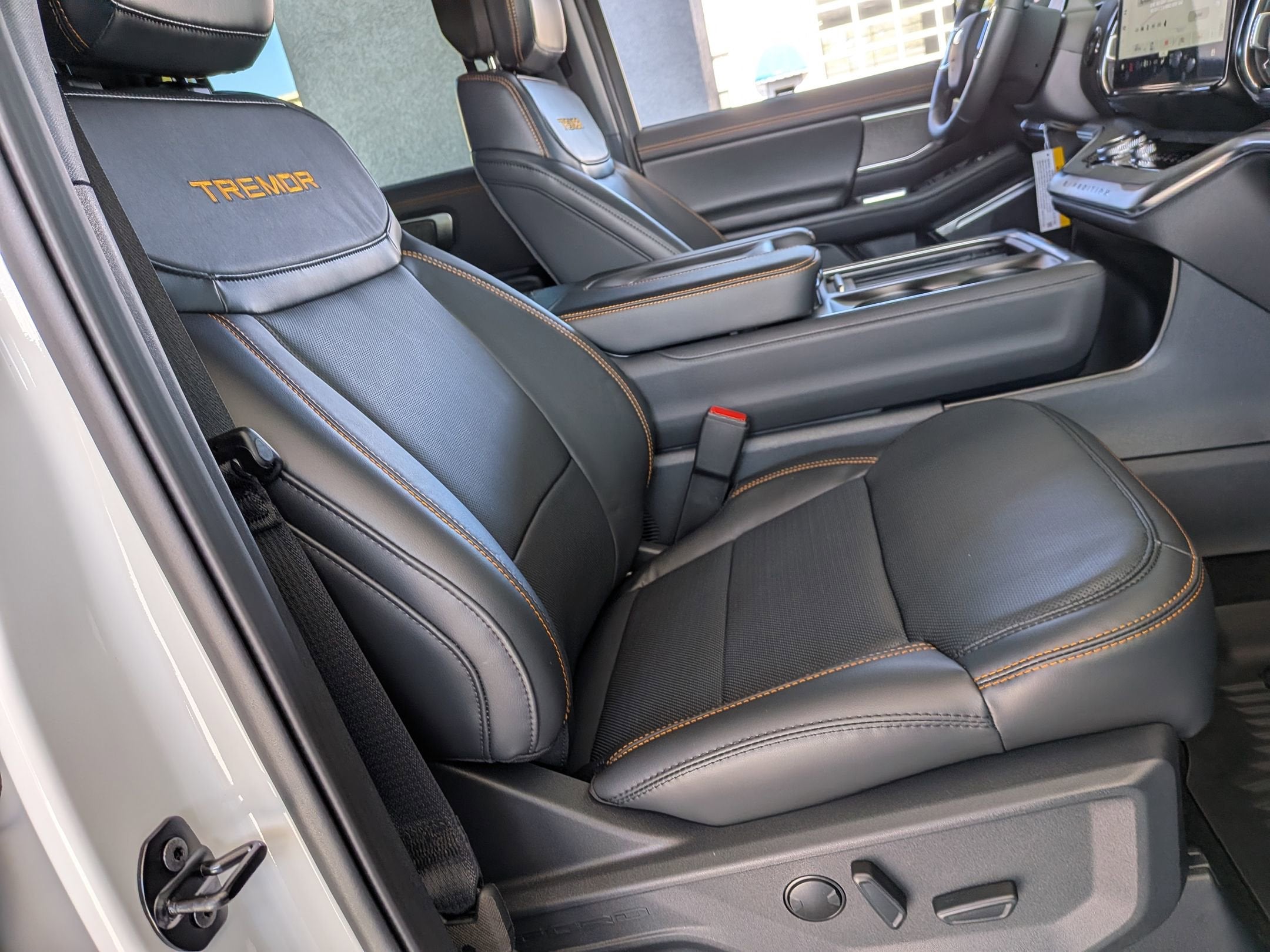 2026 Ford Expedition Tremor