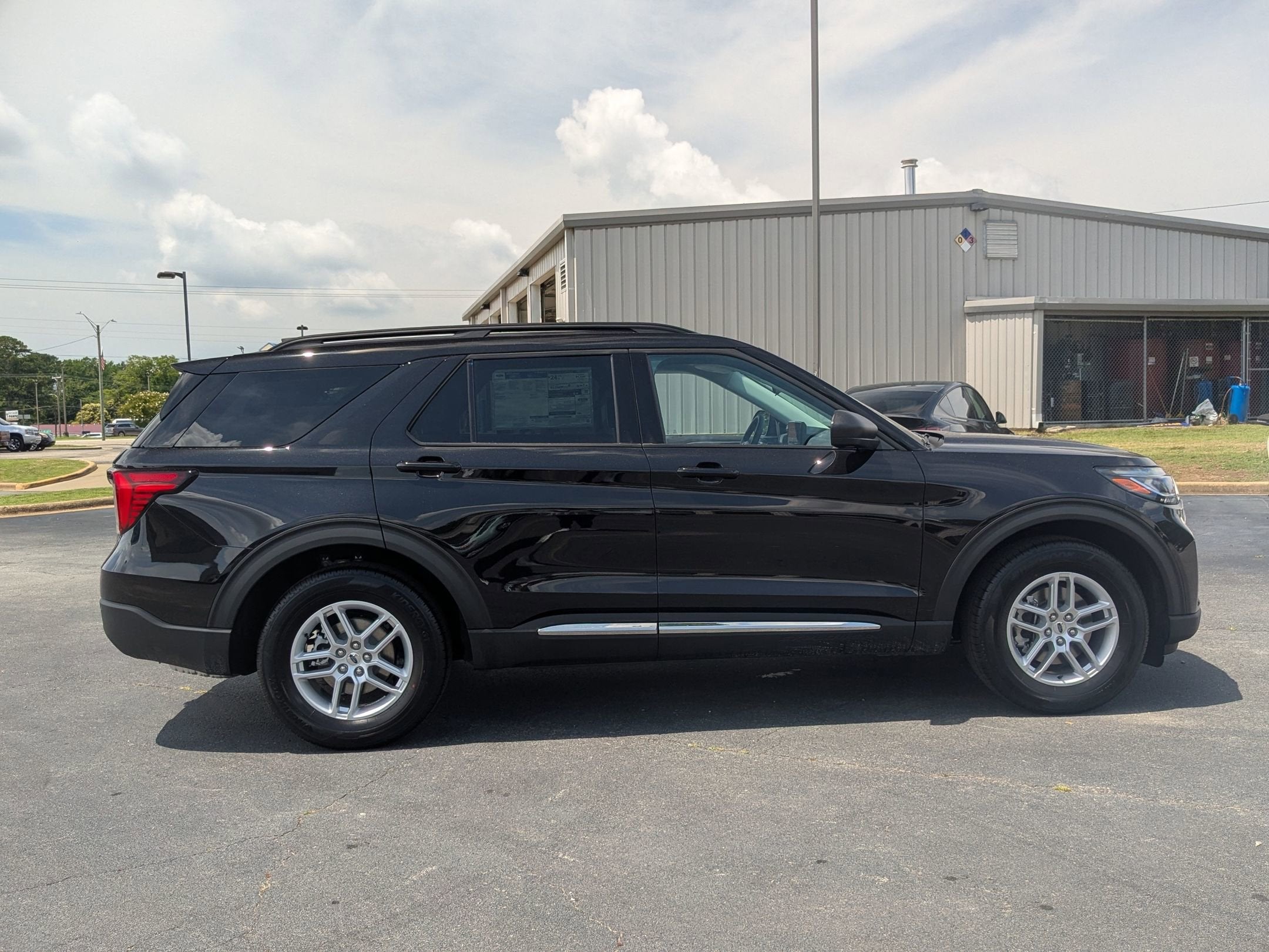 2025 Ford Explorer Active - Crossroads Courtesy Demo