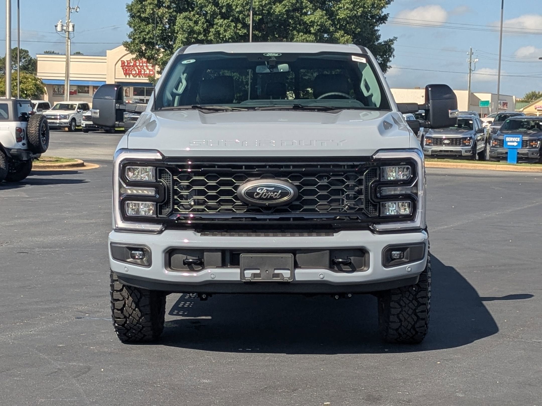 2025 Ford Super Duty F-350 SRW LARIAT