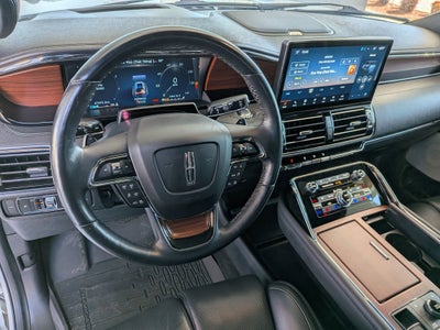 2023 Lincoln Navigator Reserve